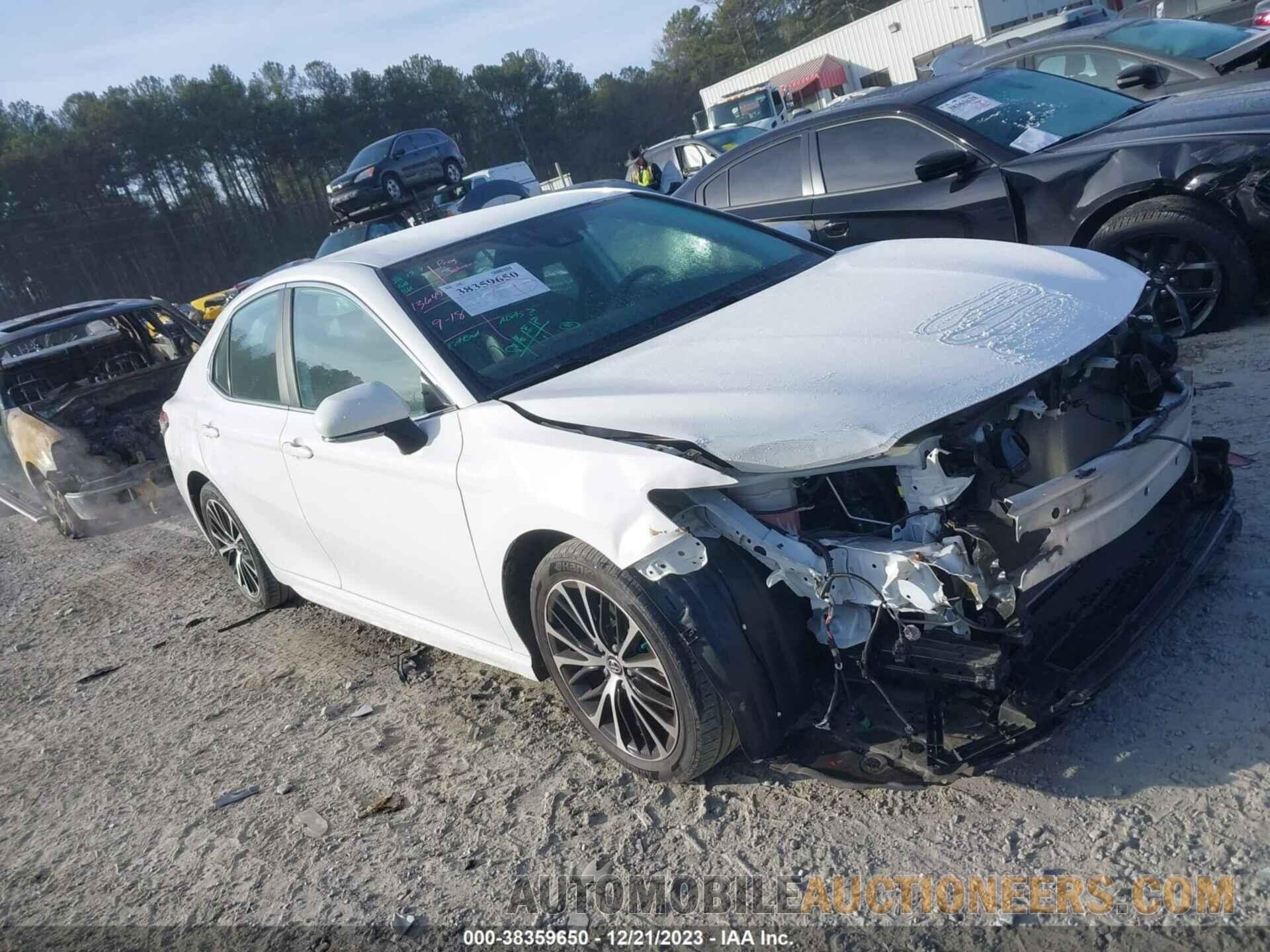 4T1B11HK9KU160130 TOYOTA CAMRY 2019