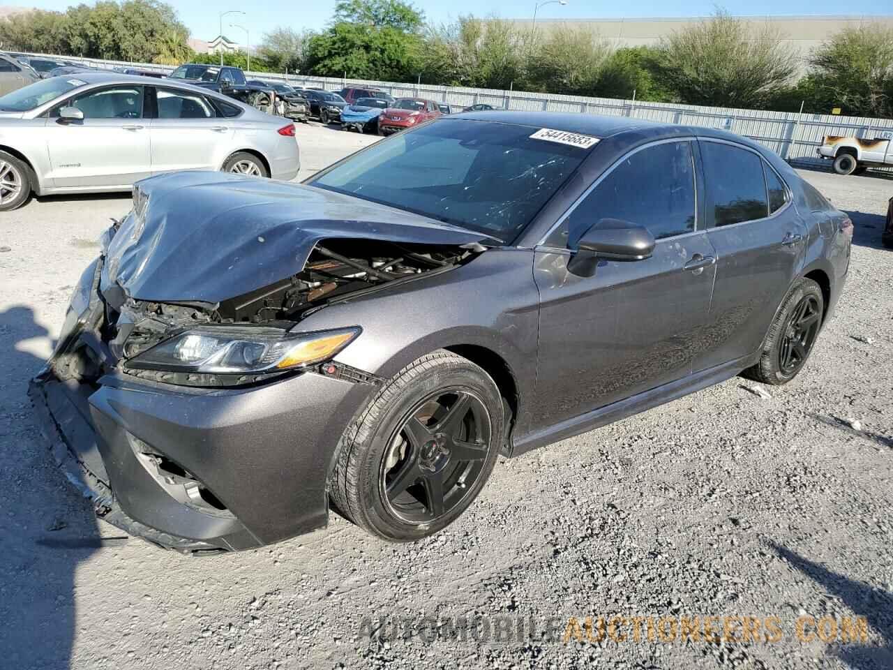 4T1B11HK9KU165196 TOYOTA CAMRY 2019