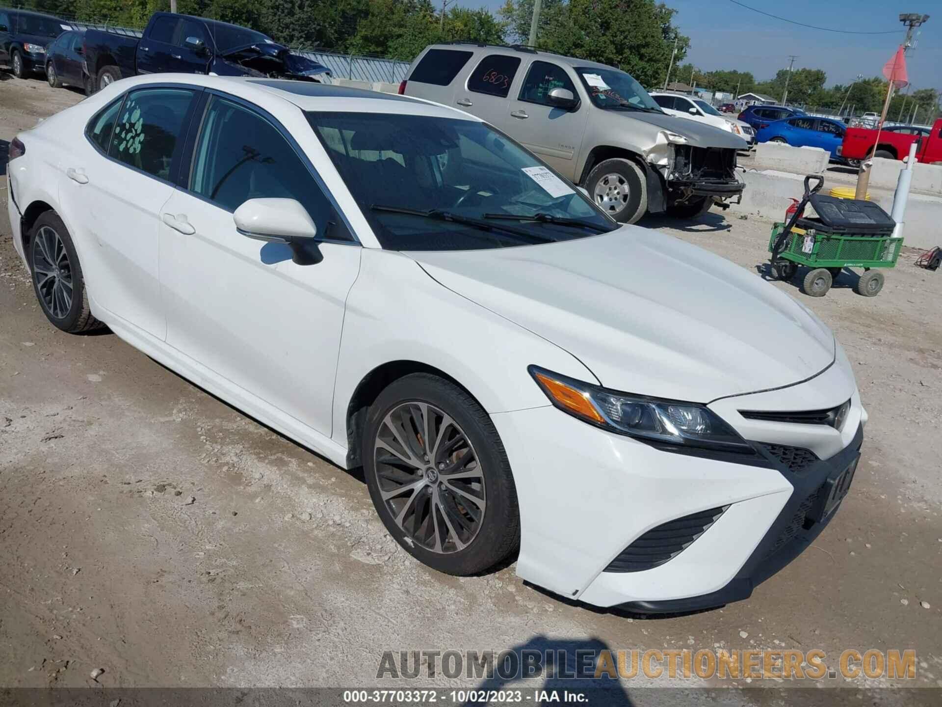 4T1B11HK9KU173878 TOYOTA CAMRY 2019