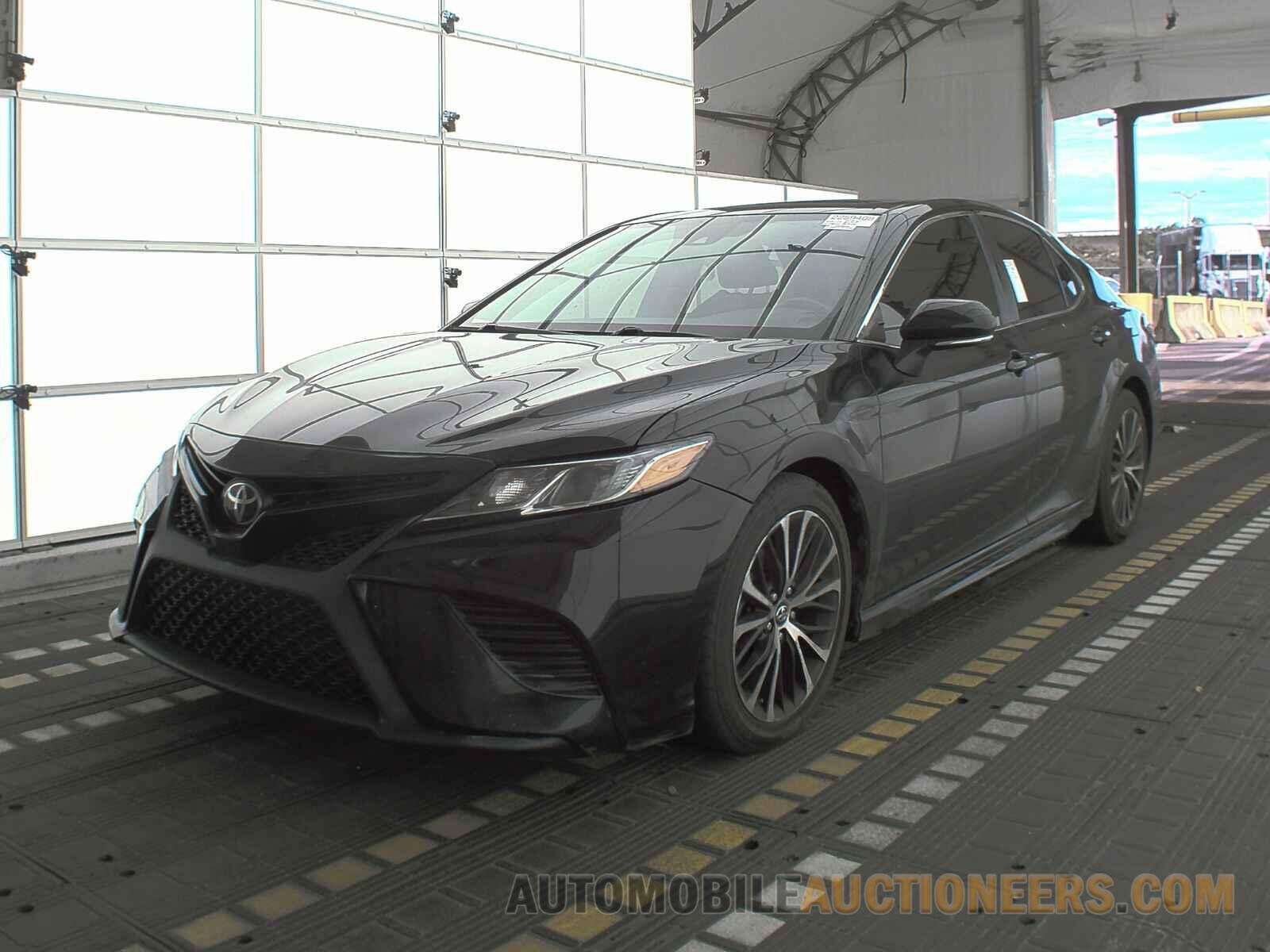 4T1B11HK9KU184203 Toyota Camry 2019