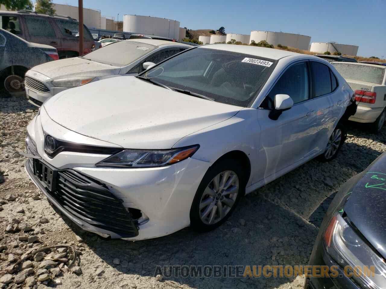 4T1B11HK9KU184637 TOYOTA CAMRY 2019