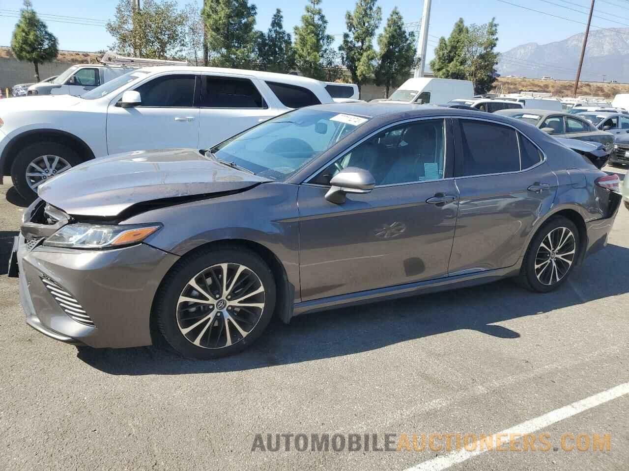 4T1B11HK9KU189014 TOYOTA CAMRY 2019