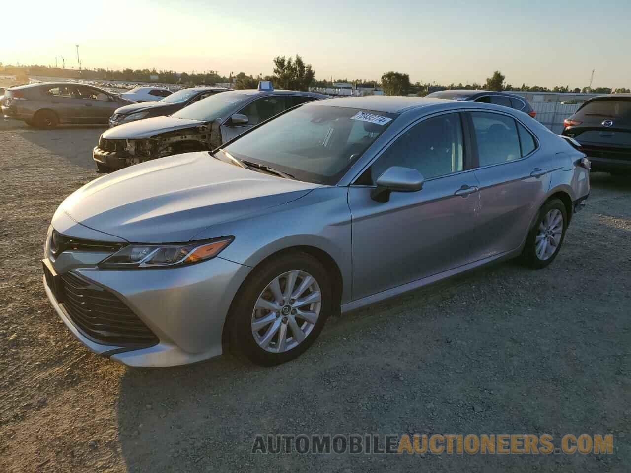 4T1B11HK9KU193175 TOYOTA CAMRY 2019