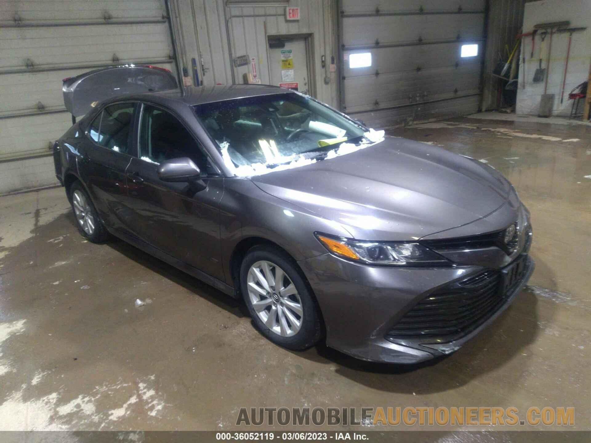 4T1B11HK9KU205390 TOYOTA CAMRY 2019