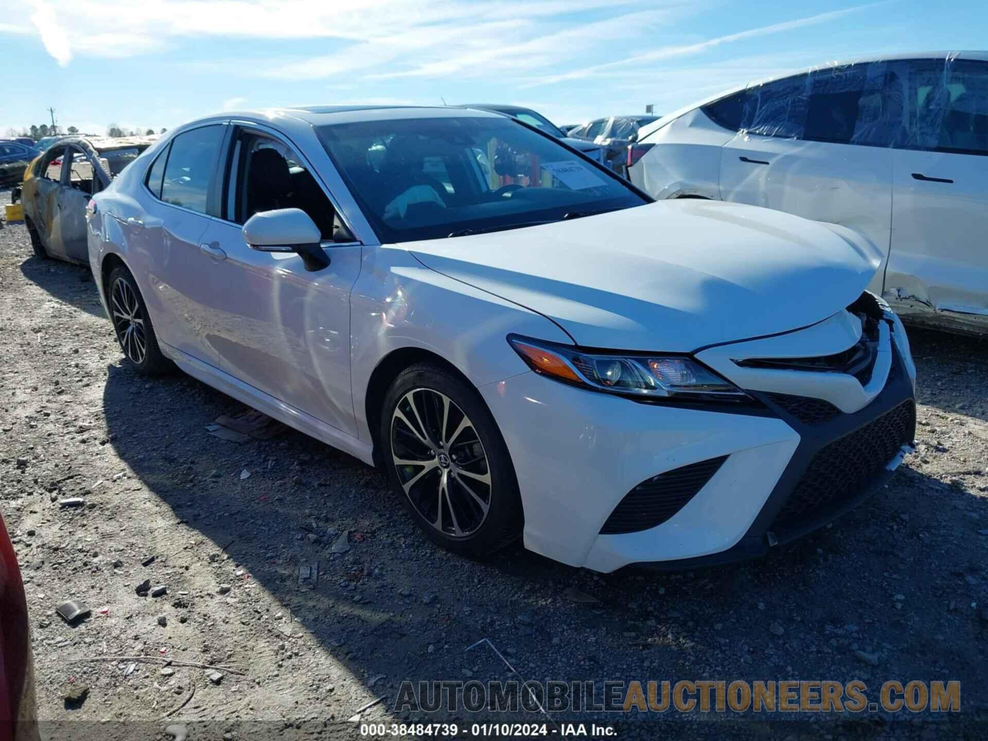 4T1B11HK9KU207351 TOYOTA CAMRY 2019