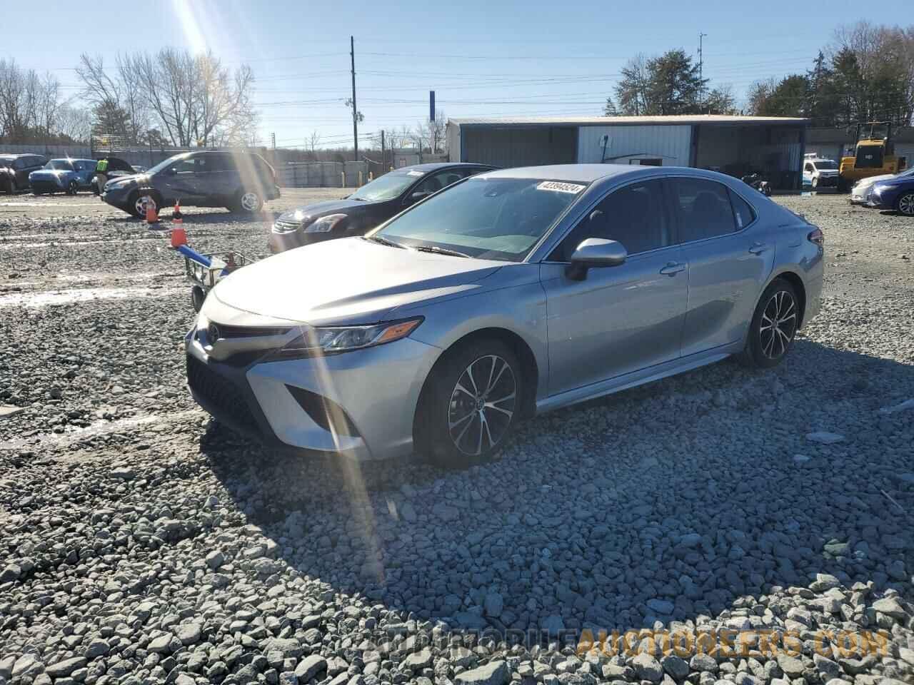 4T1B11HK9KU220746 TOYOTA CAMRY 2019