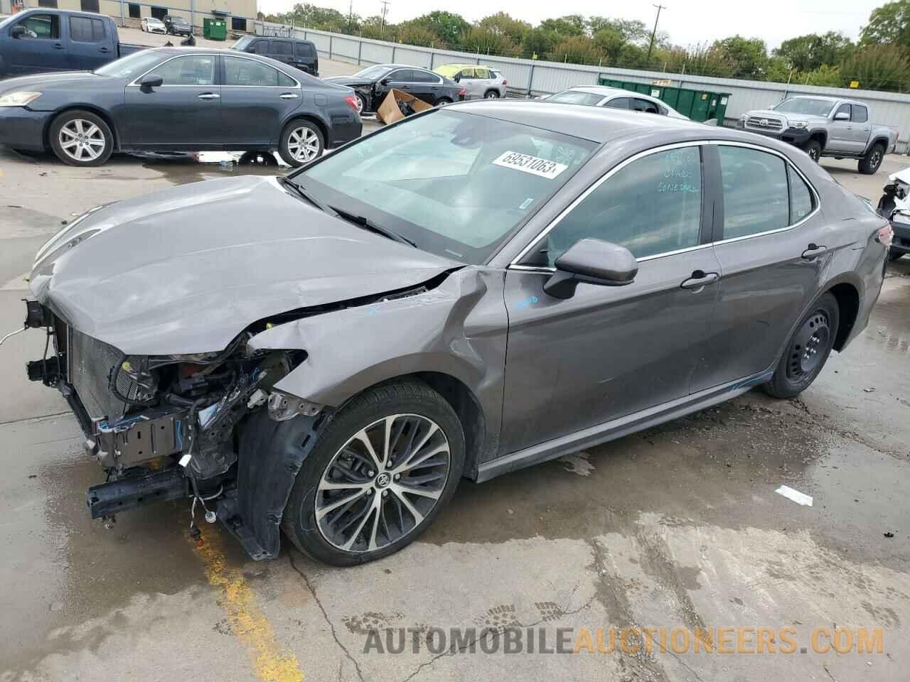 4T1B11HK9KU229141 TOYOTA CAMRY 2019