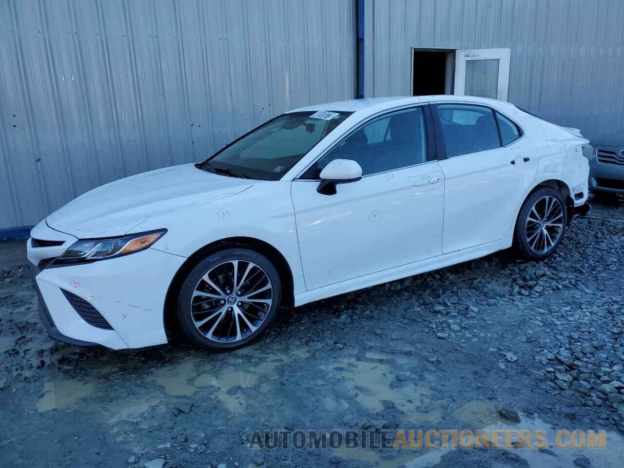 4T1B11HK9KU230063 TOYOTA CAMRY 2019