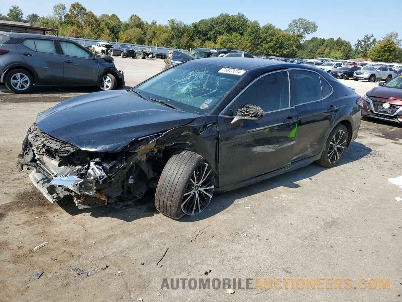 4T1B11HK9KU233240 TOYOTA CAMRY 2019