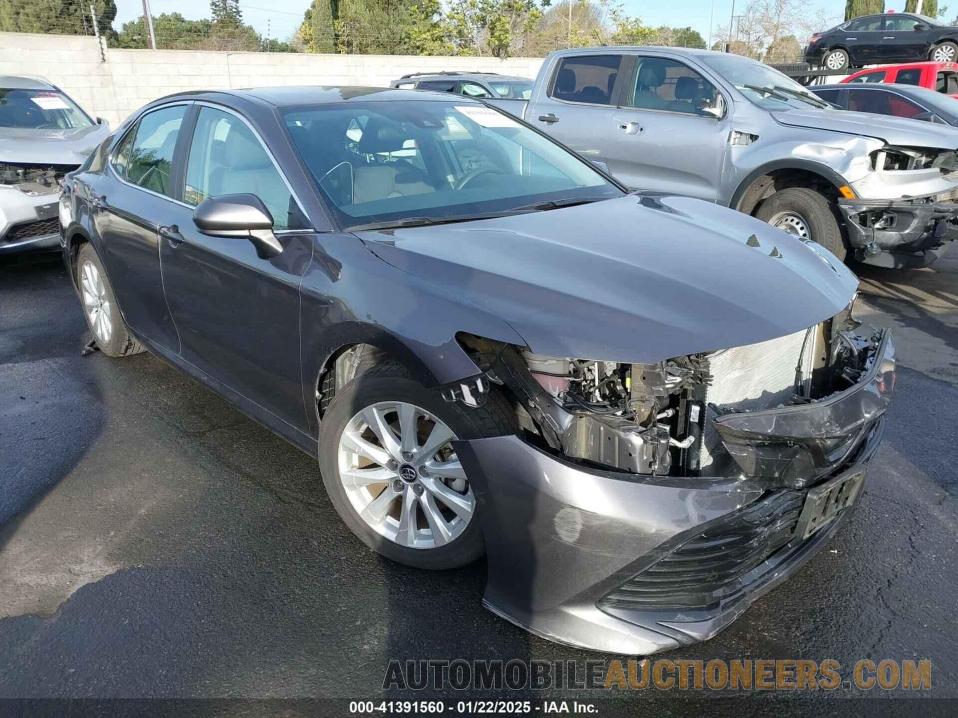 4T1B11HK9KU241015 TOYOTA CAMRY 2019