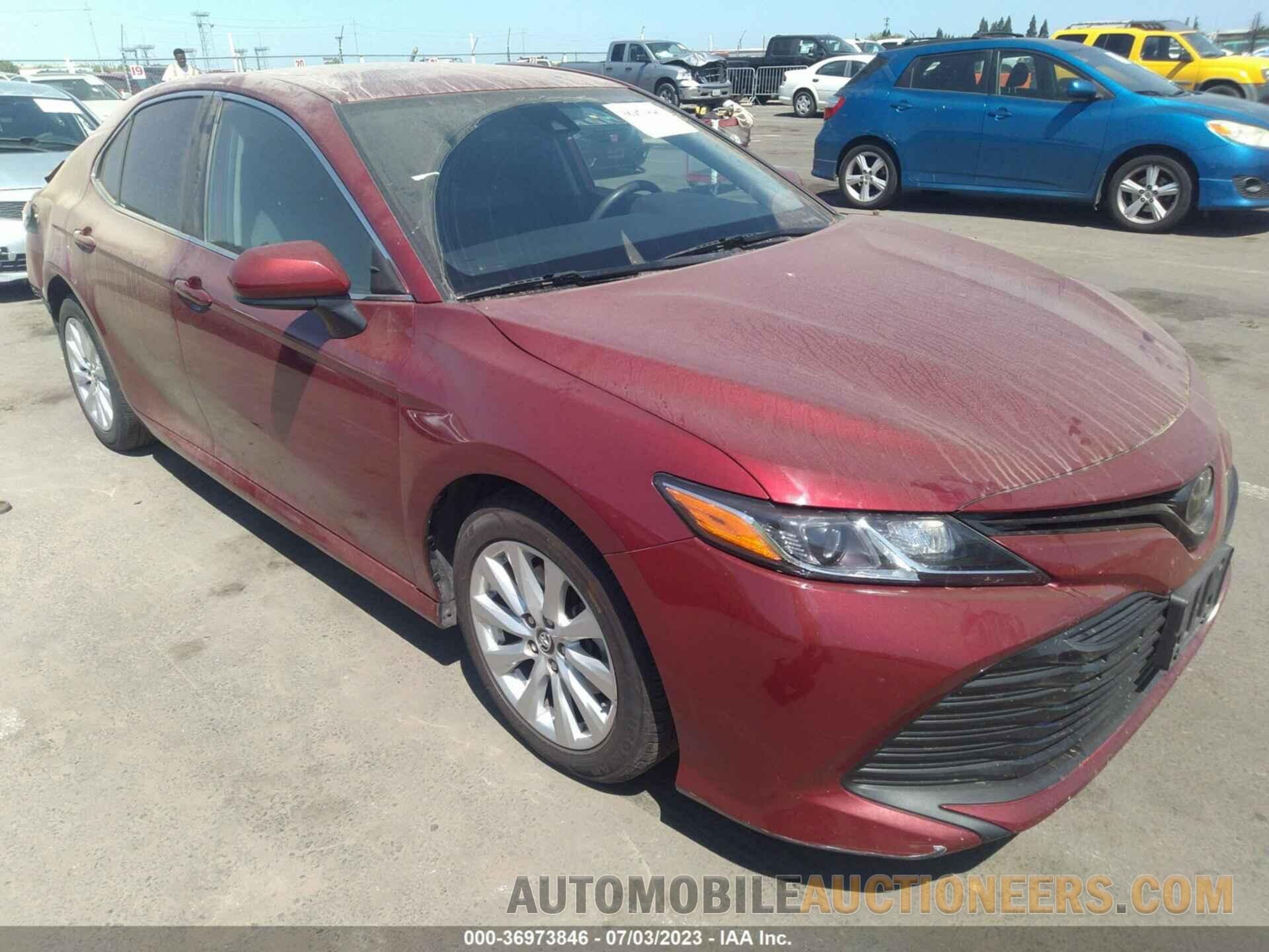 4T1B11HK9KU242584 TOYOTA CAMRY 2019