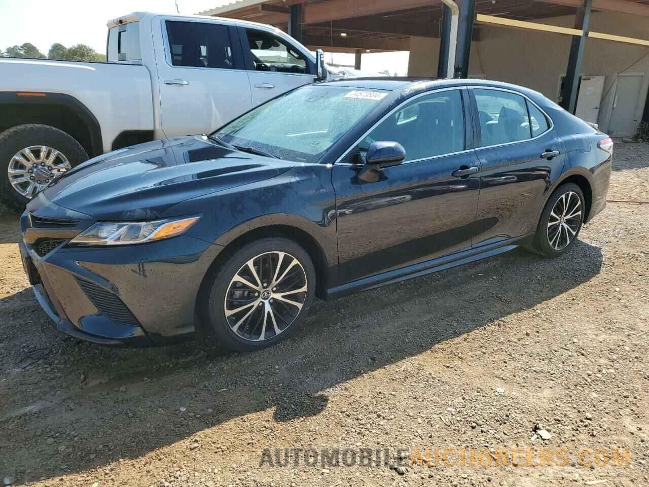 4T1B11HK9KU243704 TOYOTA CAMRY 2019