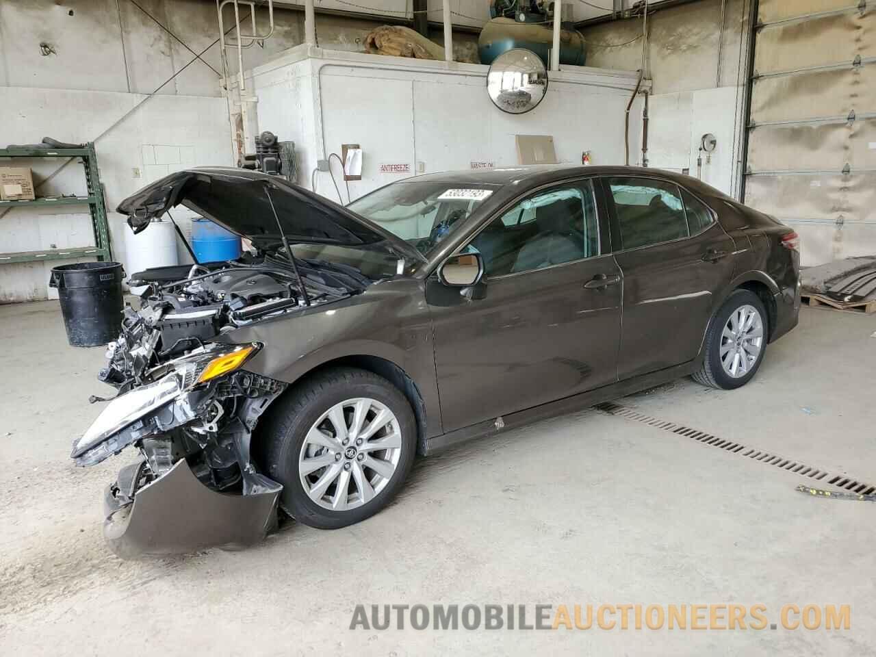 4T1B11HK9KU254976 TOYOTA CAMRY 2019