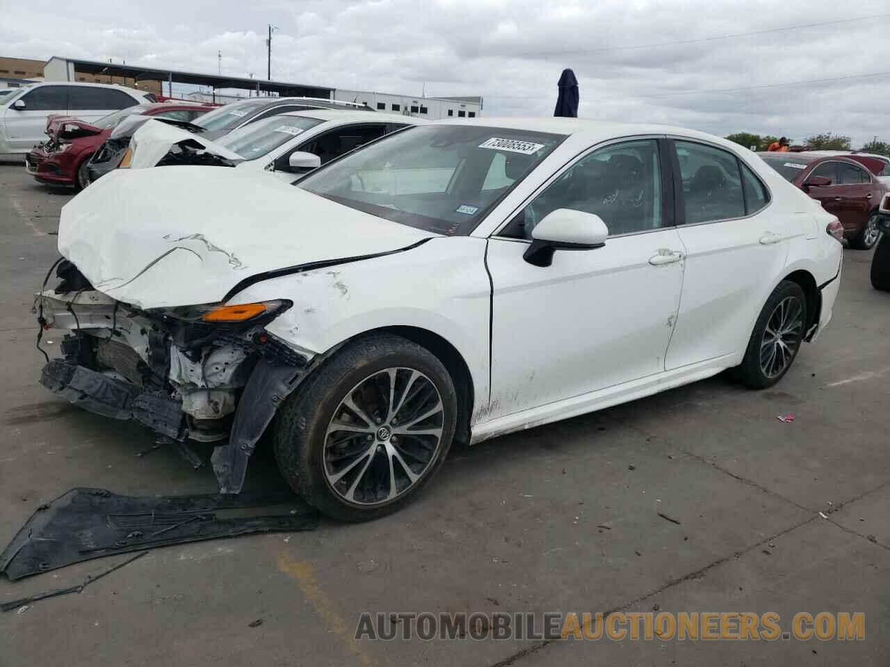 4T1B11HK9KU259188 TOYOTA CAMRY 2019