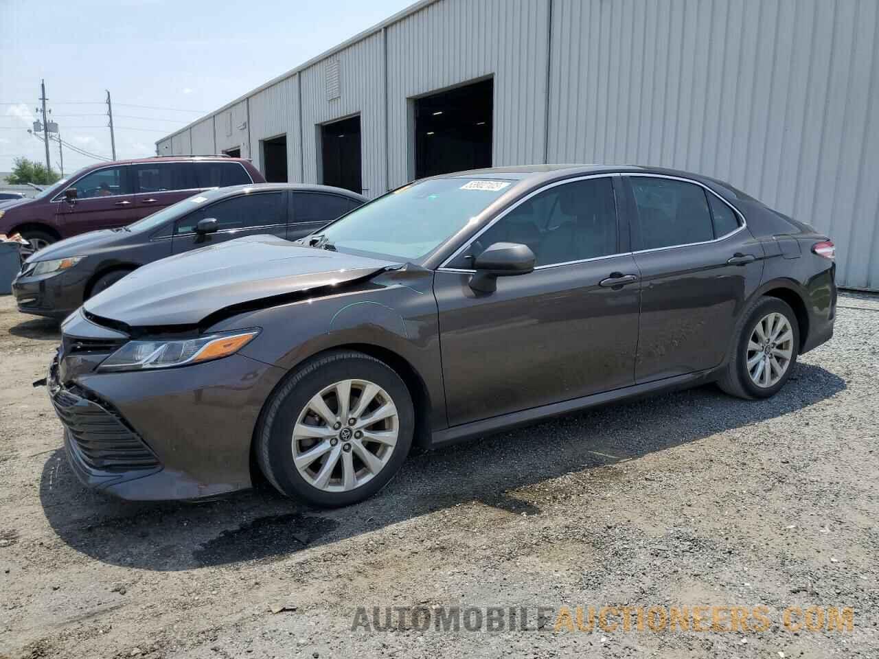 4T1B11HK9KU265363 TOYOTA CAMRY 2019