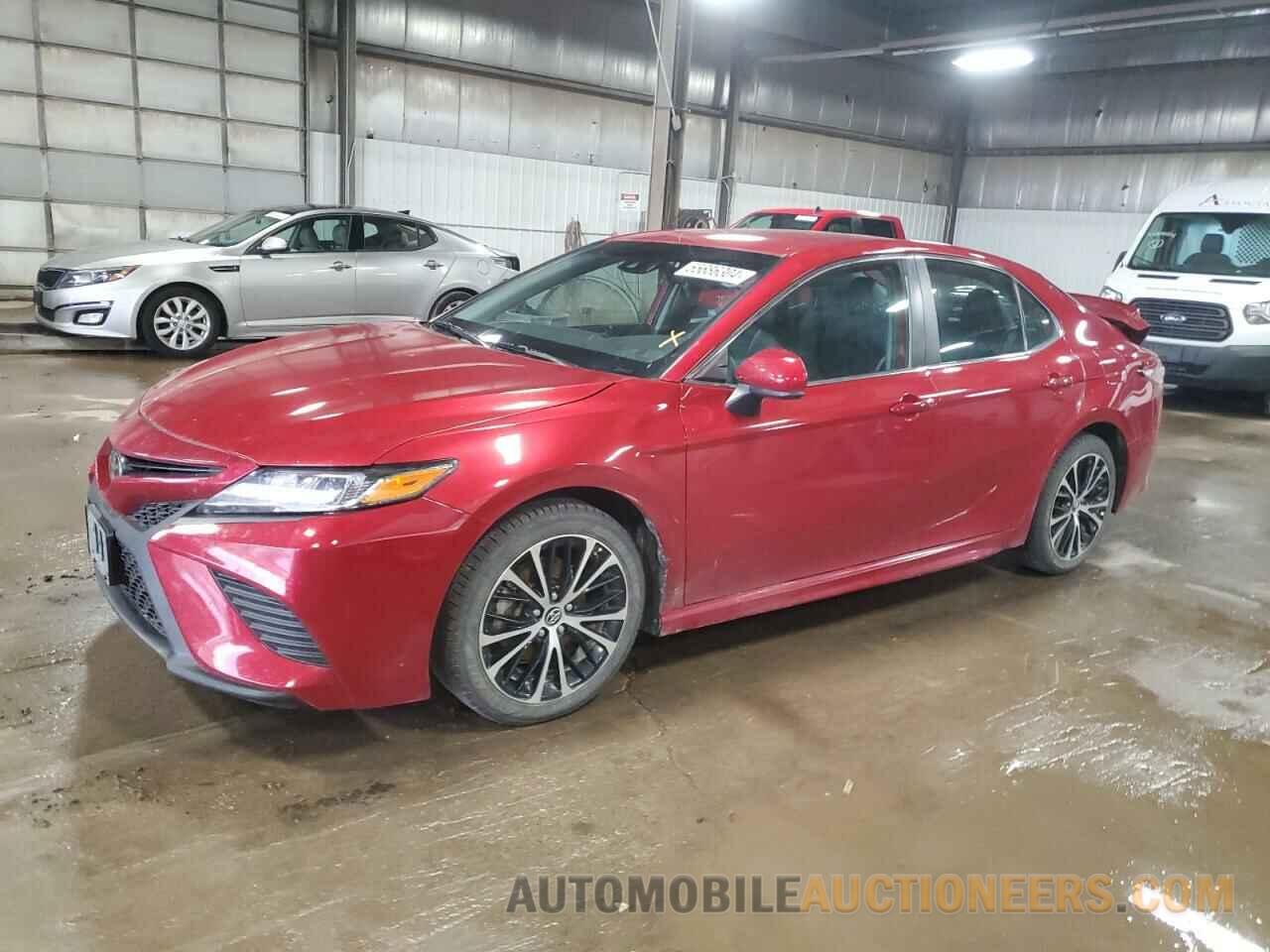 4T1B11HK9KU268280 TOYOTA CAMRY 2019