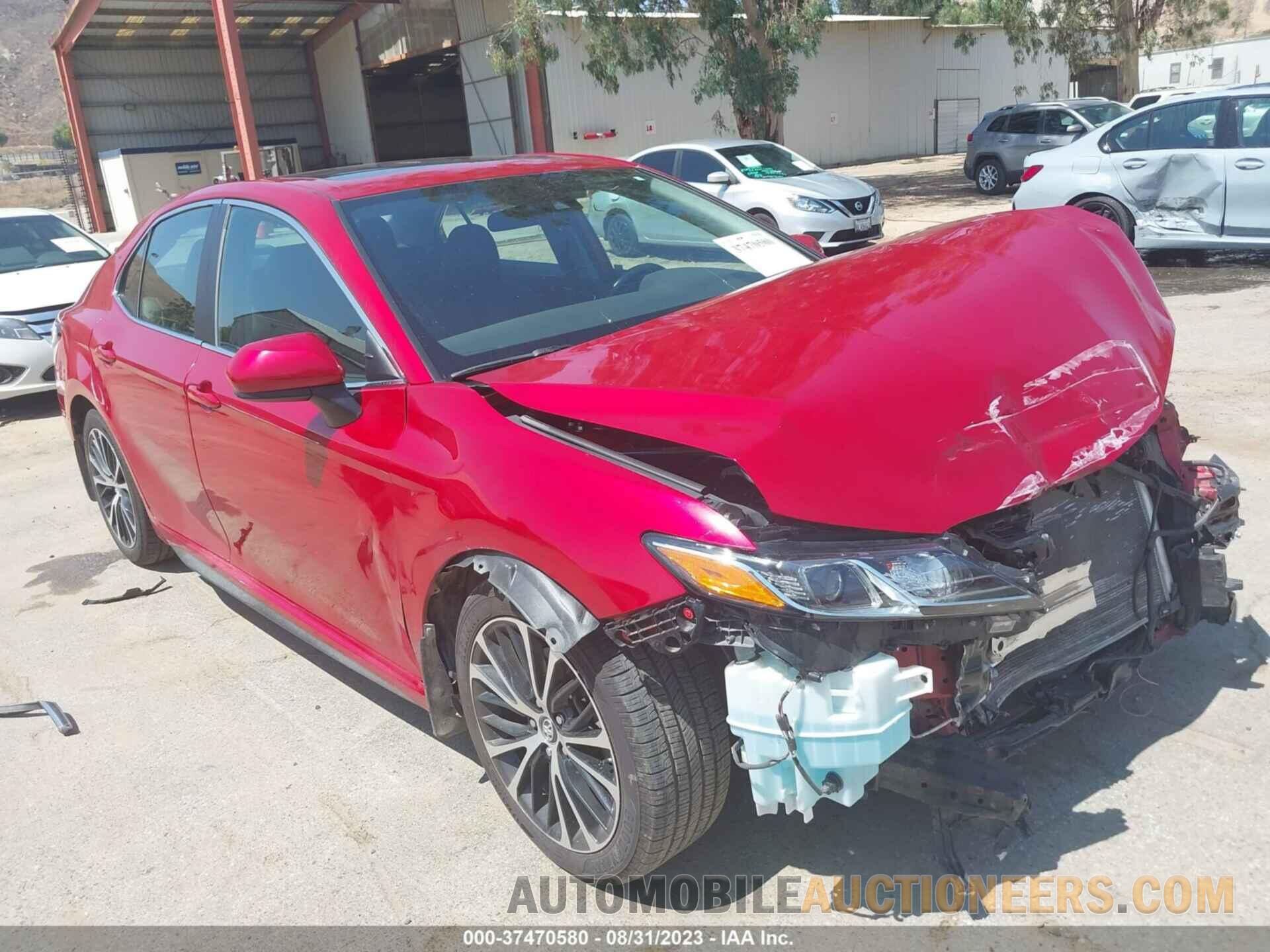 4T1B11HK9KU272720 TOYOTA CAMRY 2019