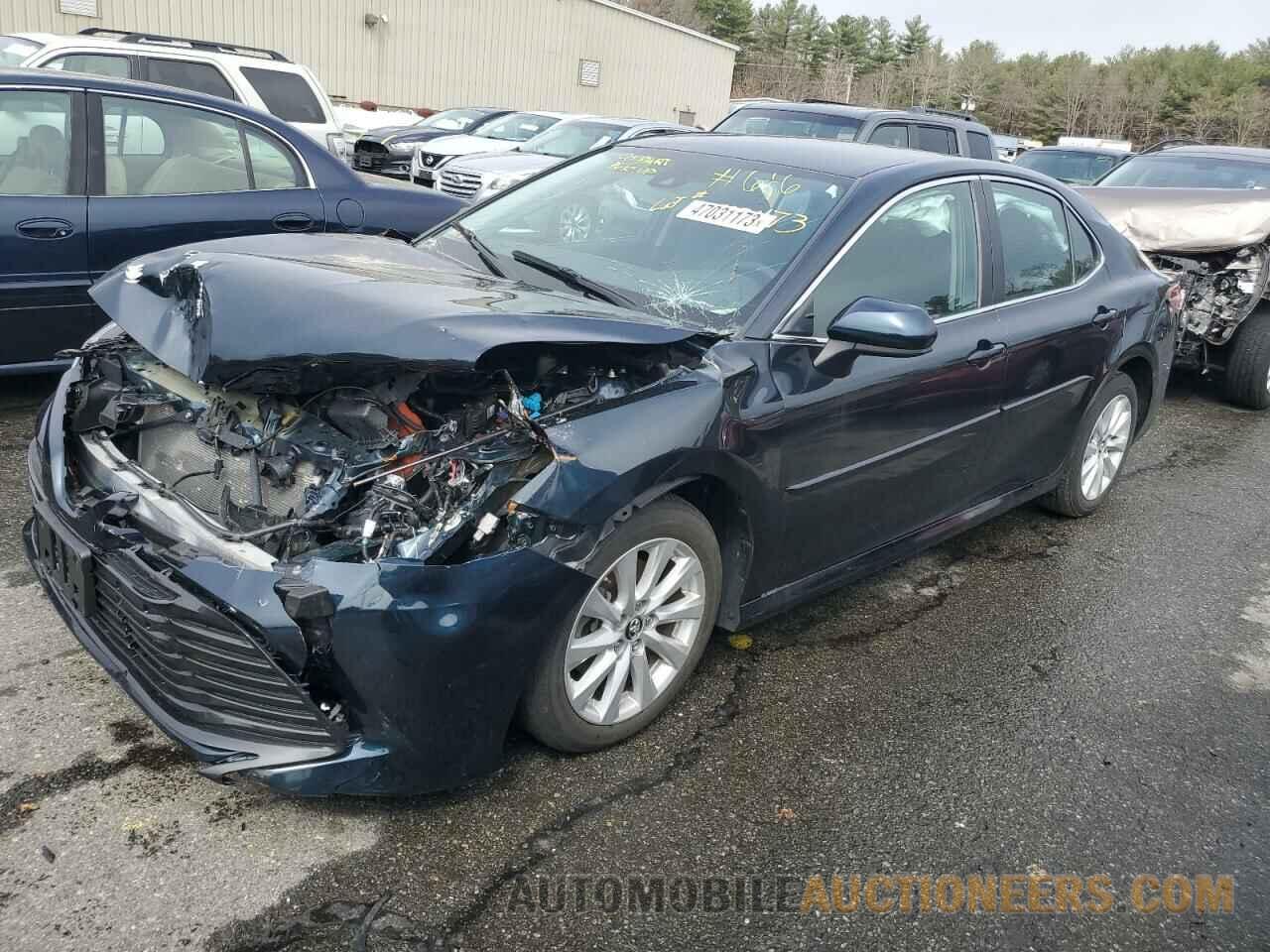 4T1B11HK9KU275844 TOYOTA CAMRY 2019