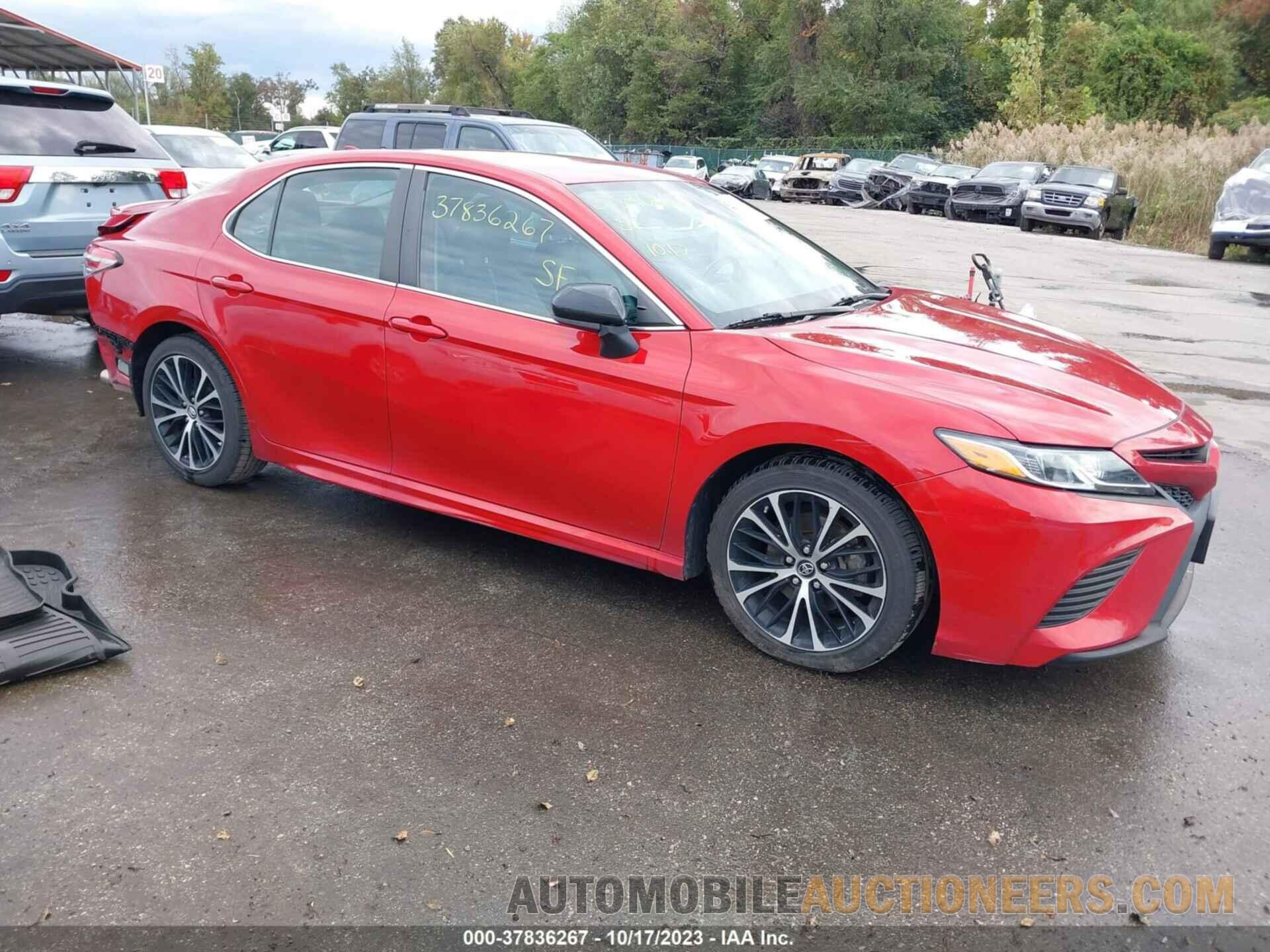 4T1B11HK9KU285113 TOYOTA CAMRY 2019