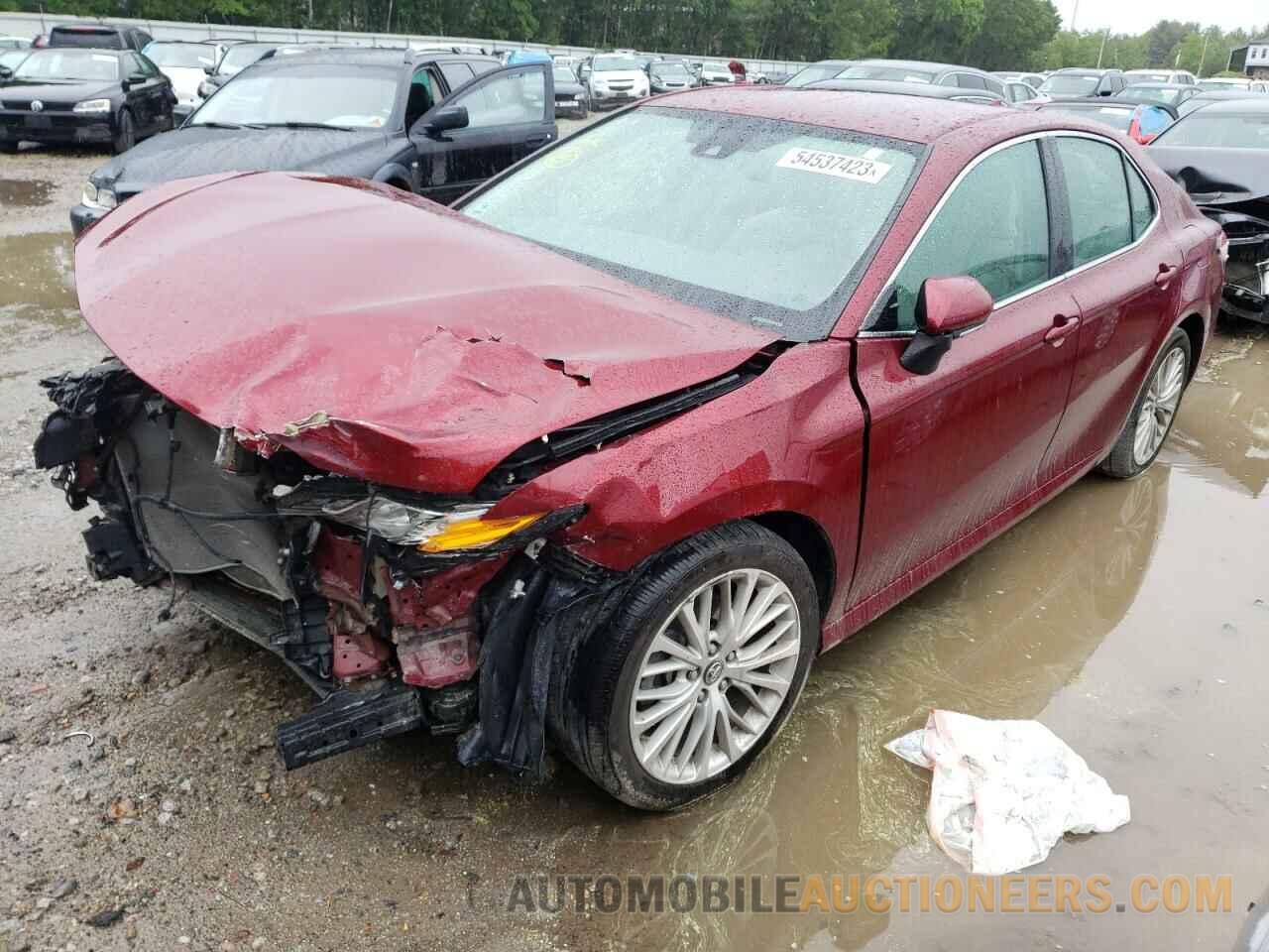 4T1B11HK9KU682918 TOYOTA CAMRY 2019