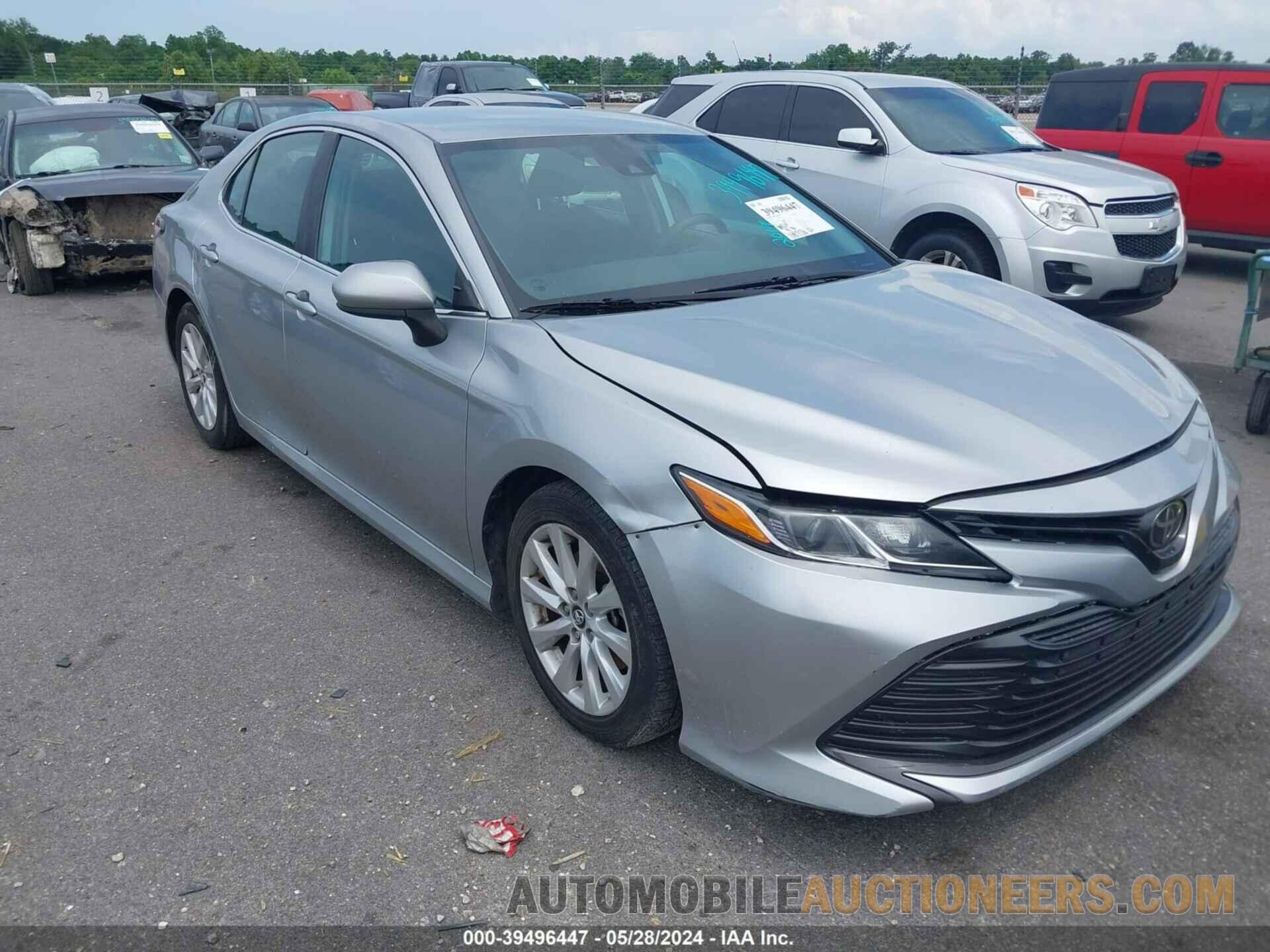 4T1B11HK9KU685835 TOYOTA CAMRY 2019