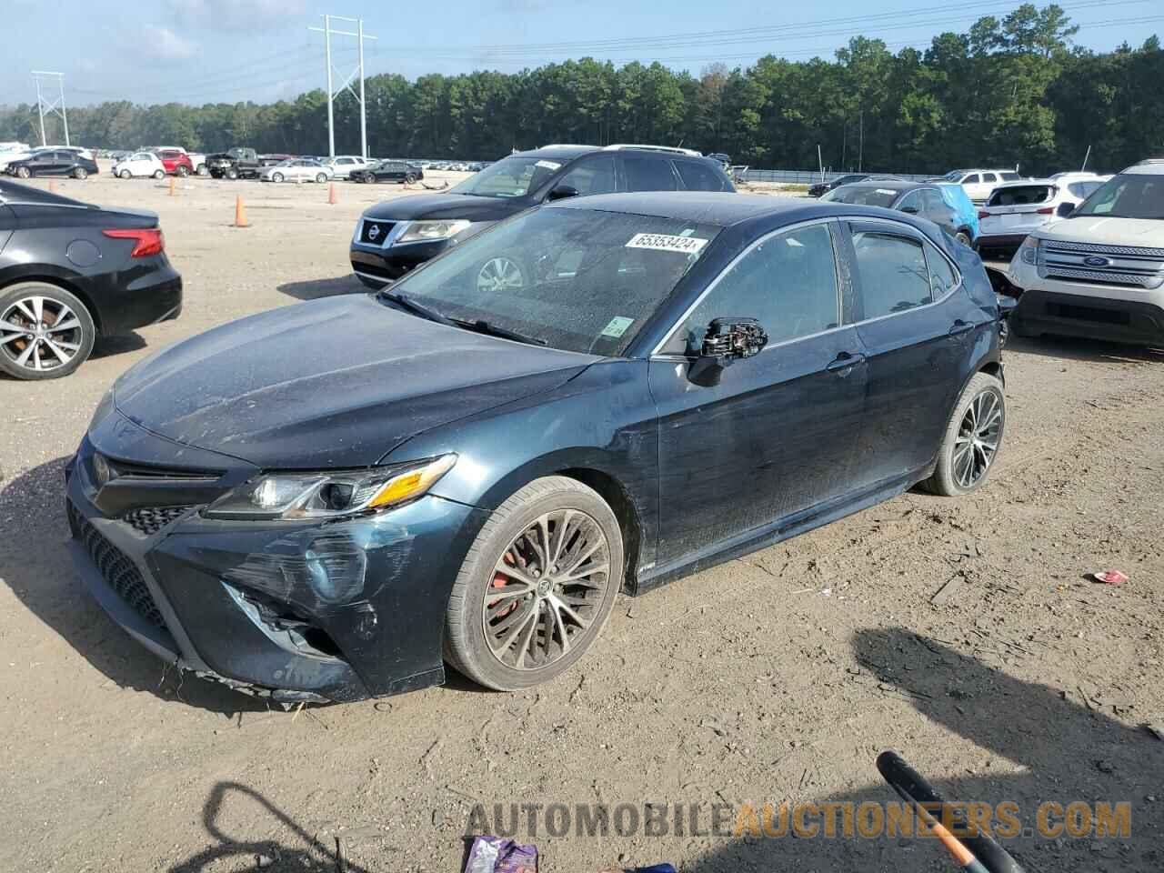 4T1B11HK9KU687147 TOYOTA CAMRY 2019