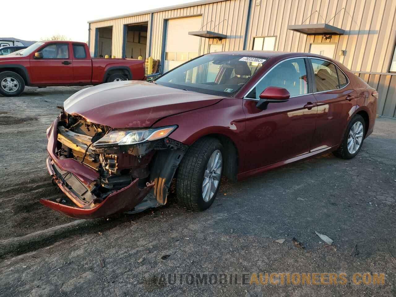 4T1B11HK9KU687715 TOYOTA CAMRY 2019