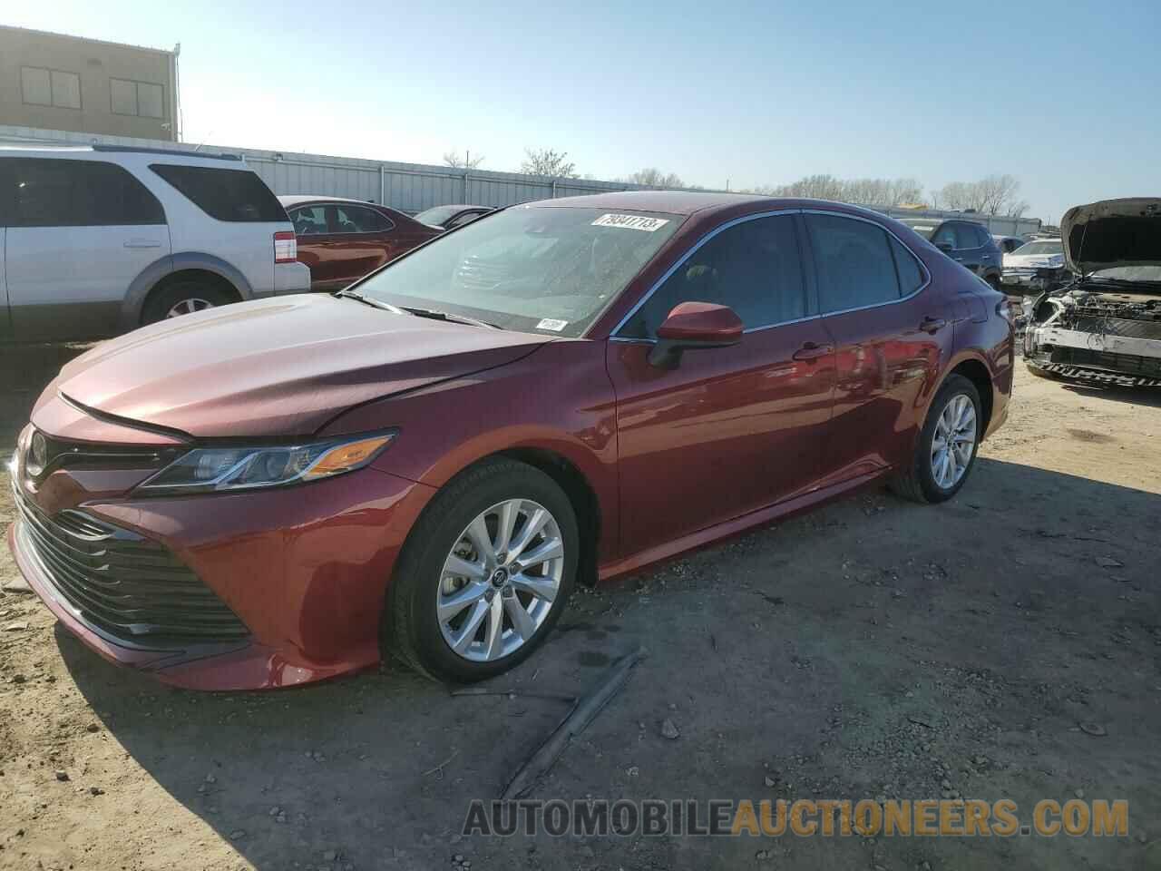 4T1B11HK9KU689514 TOYOTA CAMRY 2019