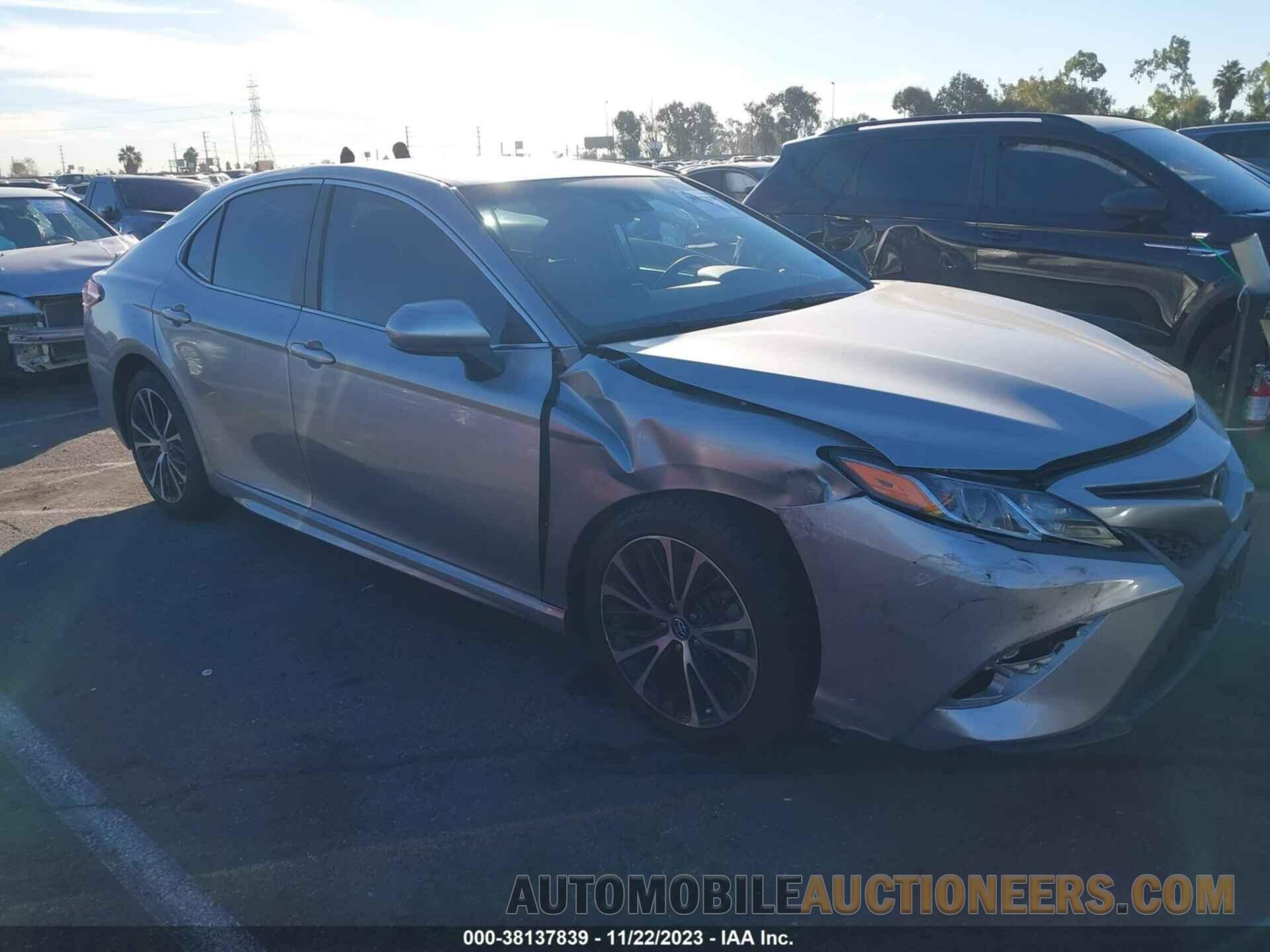 4T1B11HK9KU699234 TOYOTA CAMRY 2019