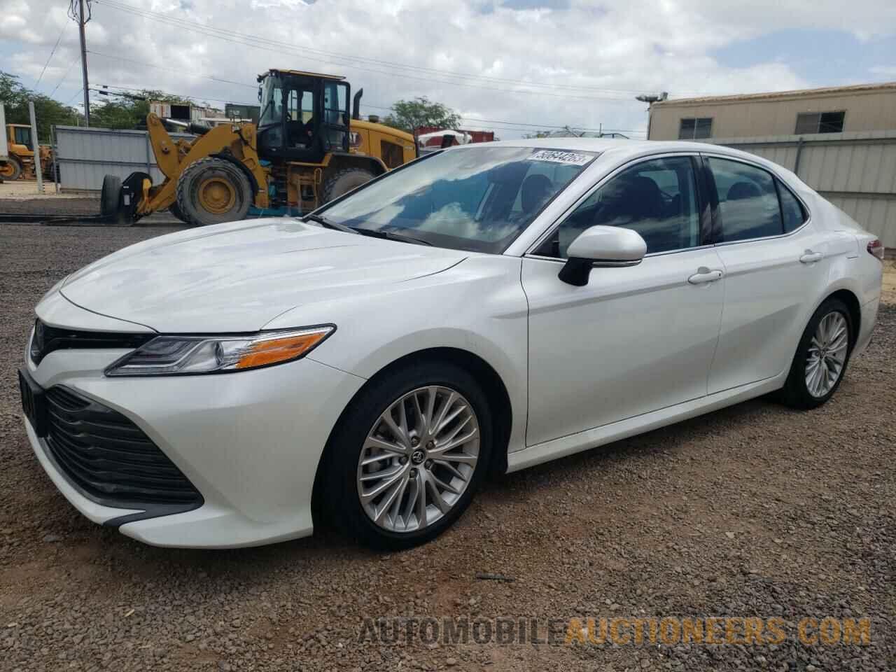 4T1B11HK9KU701807 TOYOTA CAMRY 2019