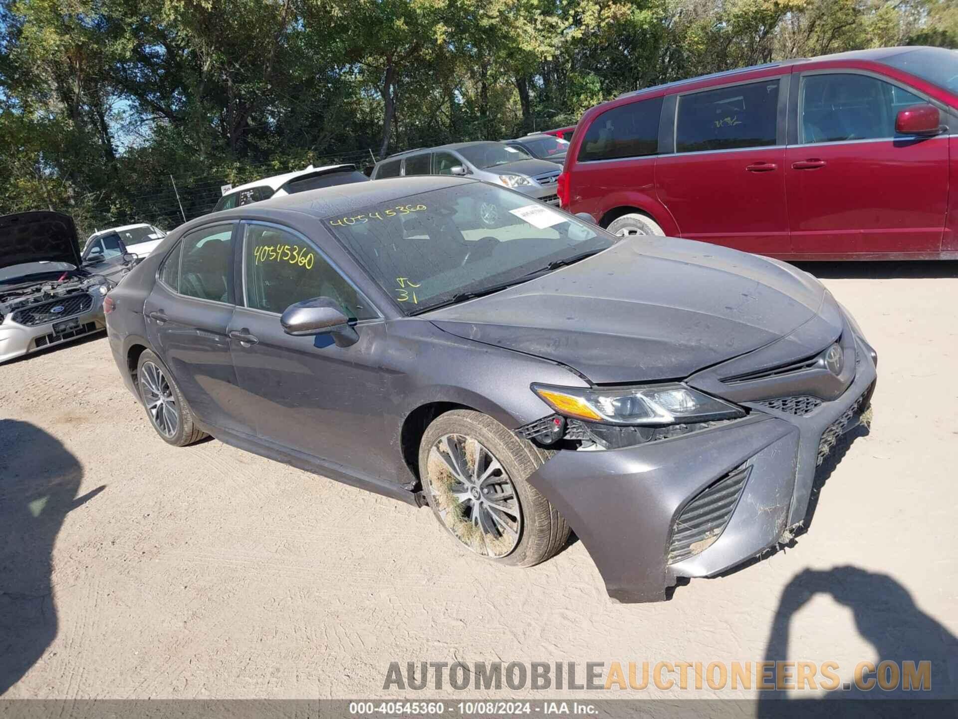 4T1B11HK9KU703136 TOYOTA CAMRY 2019