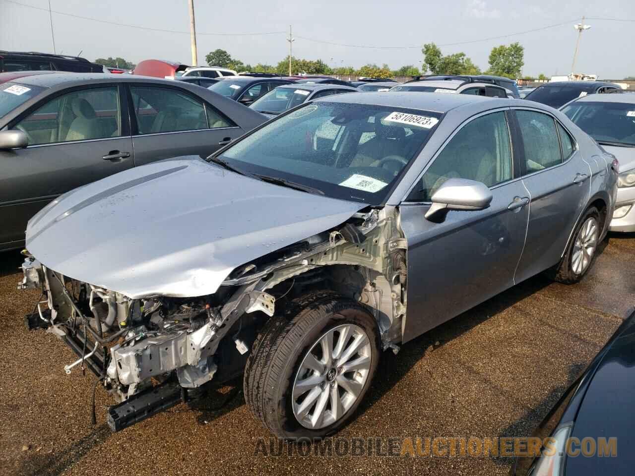 4T1B11HK9KU711141 TOYOTA CAMRY 2019