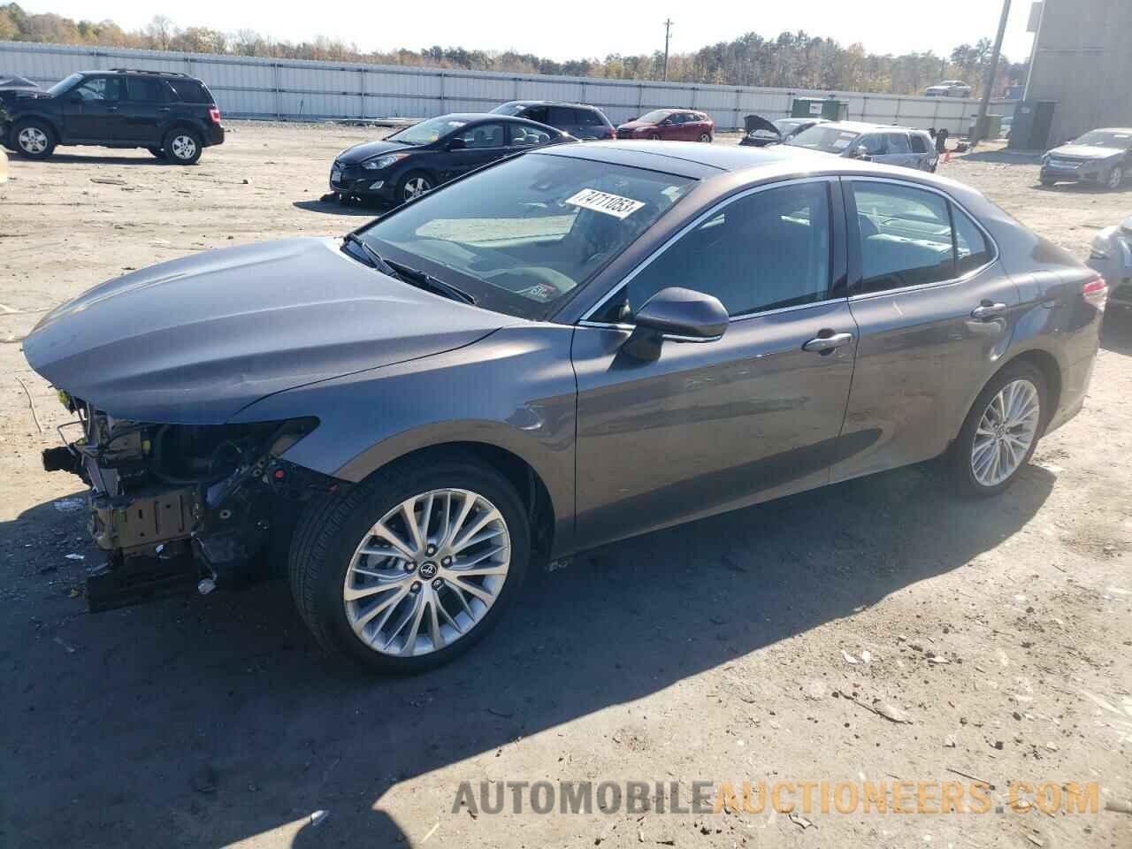 4T1B11HK9KU717408 TOYOTA CAMRY 2019