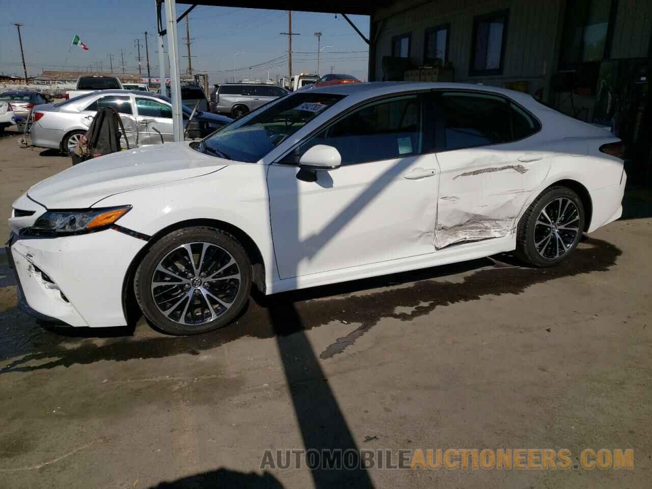 4T1B11HK9KU723600 TOYOTA CAMRY 2019