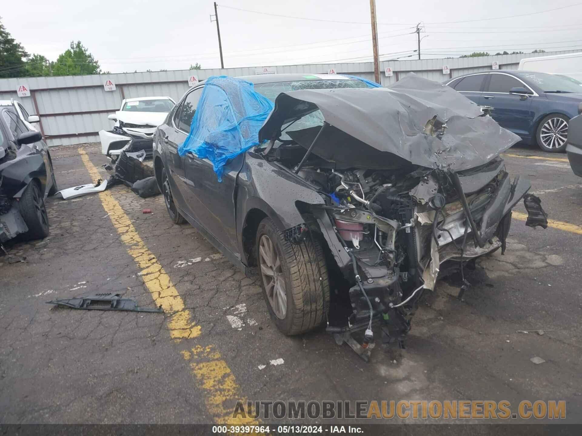 4T1B11HK9KU725458 TOYOTA CAMRY 2019