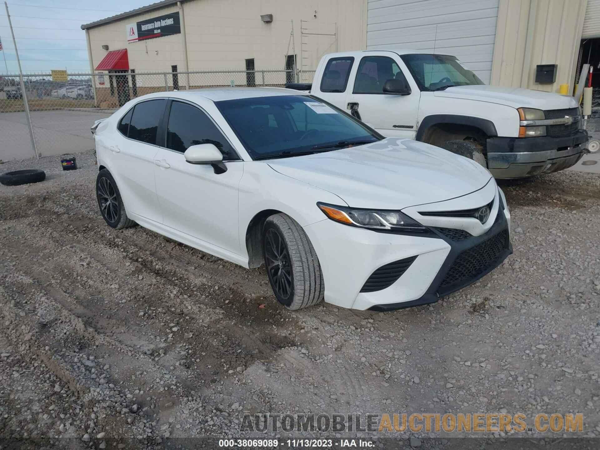 4T1B11HK9KU729218 TOYOTA CAMRY 2019