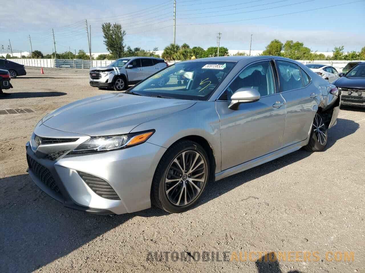 4T1B11HK9KU729428 TOYOTA CAMRY 2019