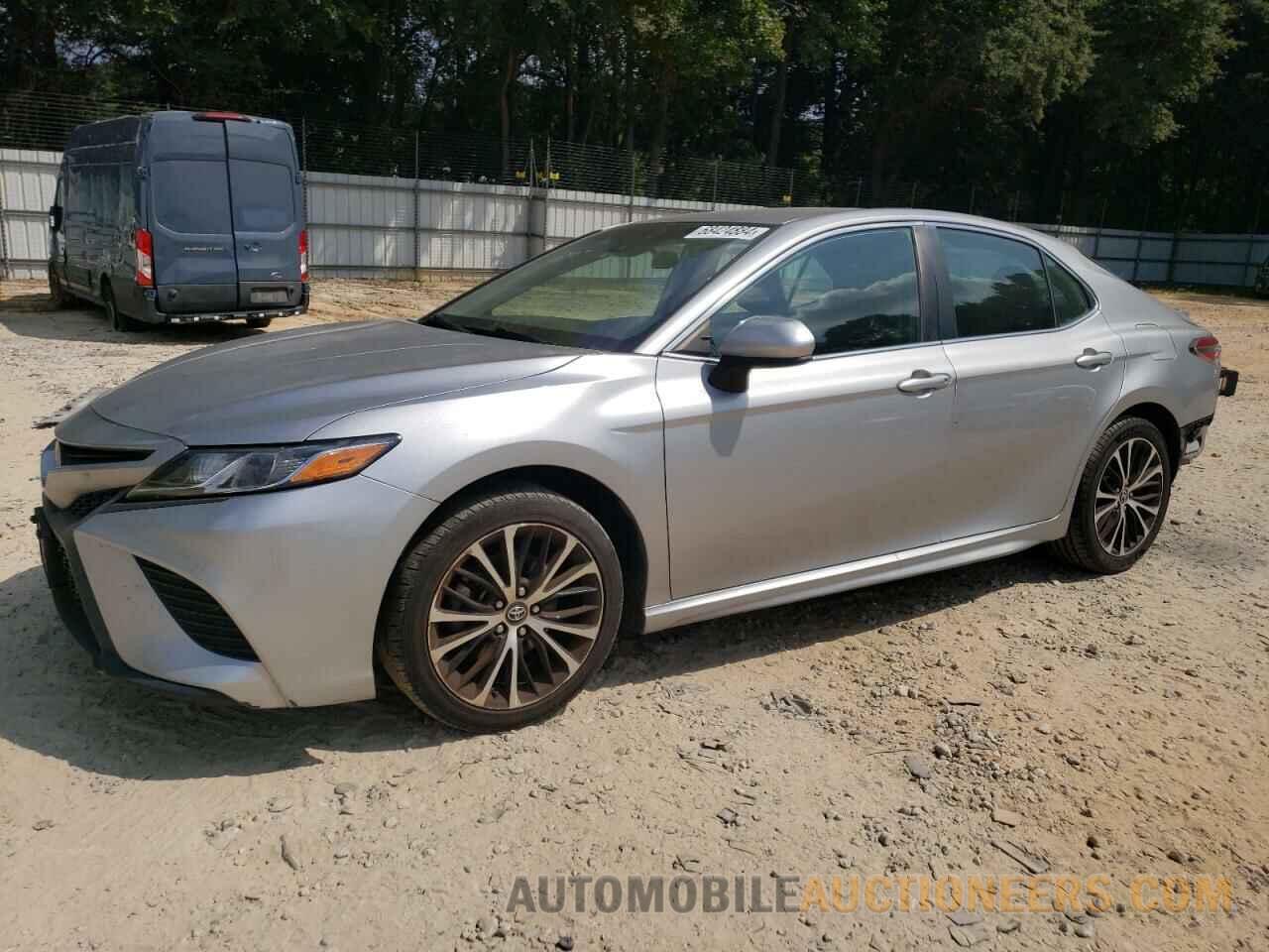 4T1B11HK9KU729882 TOYOTA CAMRY 2019