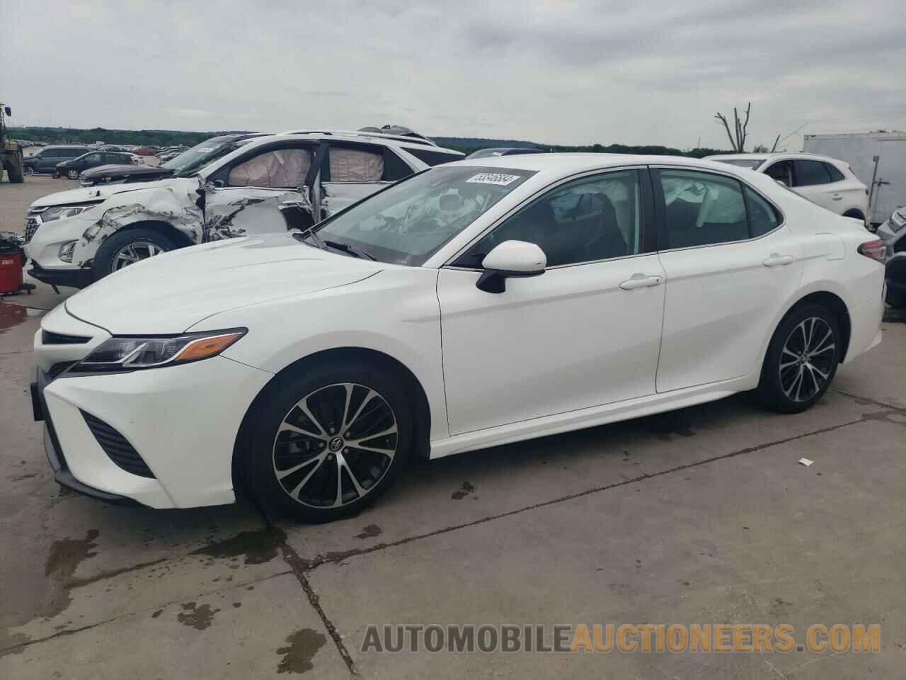 4T1B11HK9KU730823 TOYOTA CAMRY 2019