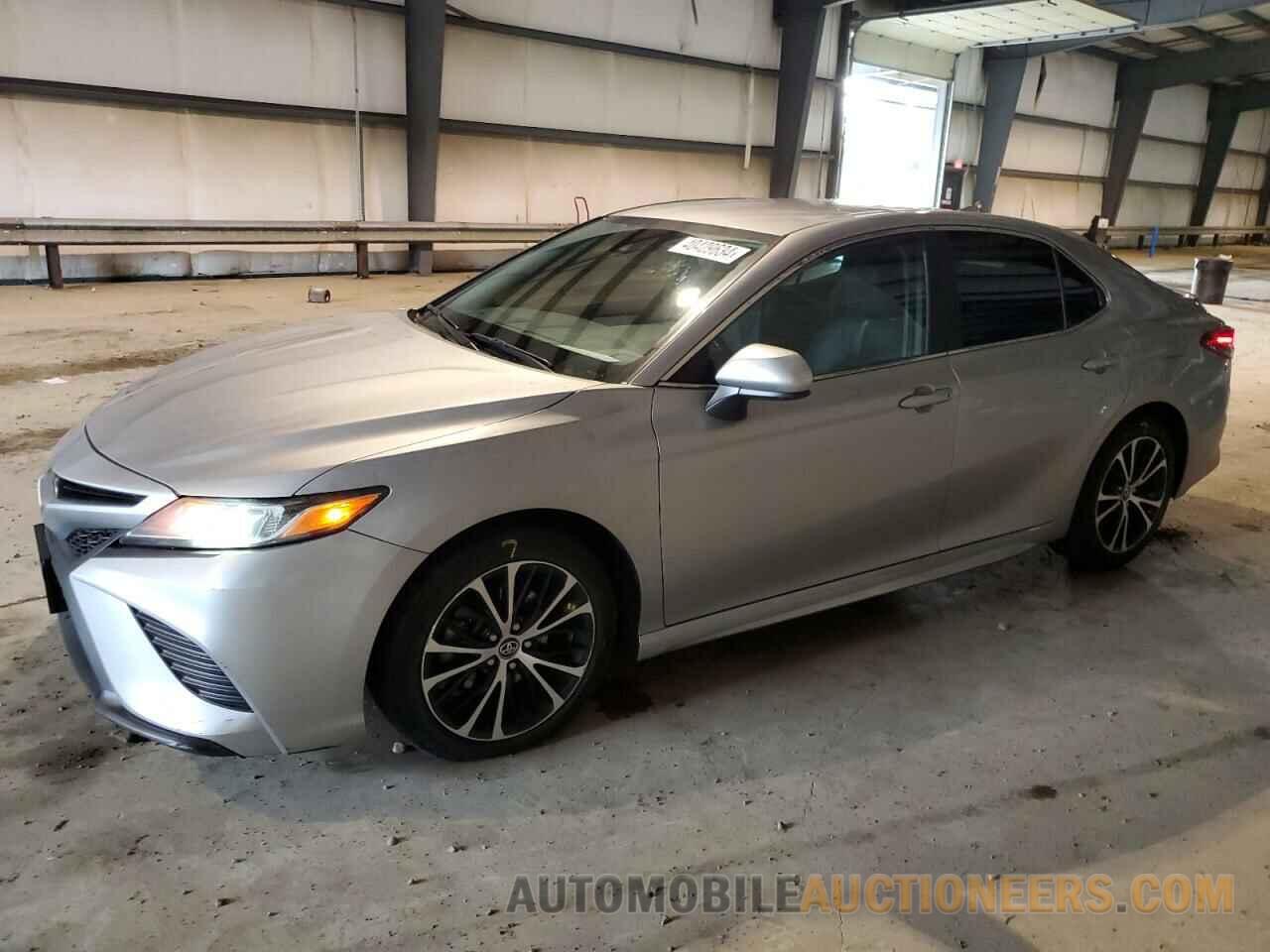 4T1B11HK9KU758881 TOYOTA CAMRY 2019