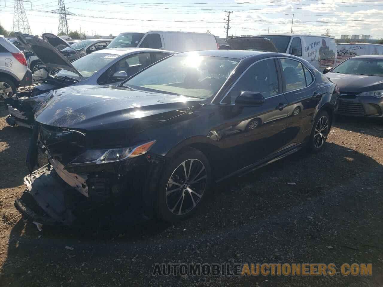 4T1B11HK9KU759786 TOYOTA CAMRY 2019