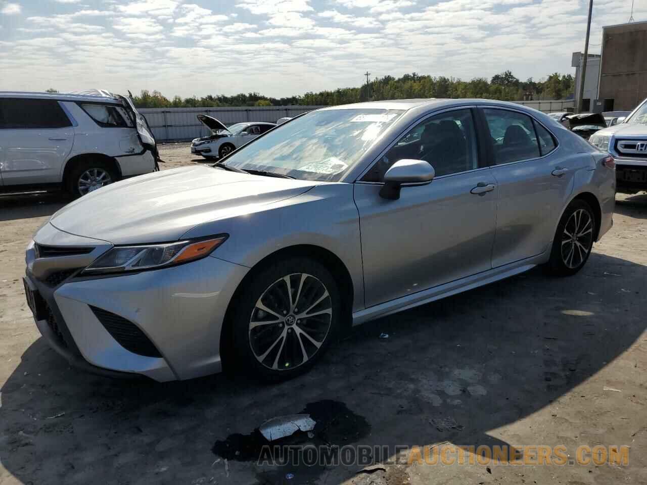 4T1B11HK9KU764566 TOYOTA CAMRY 2019