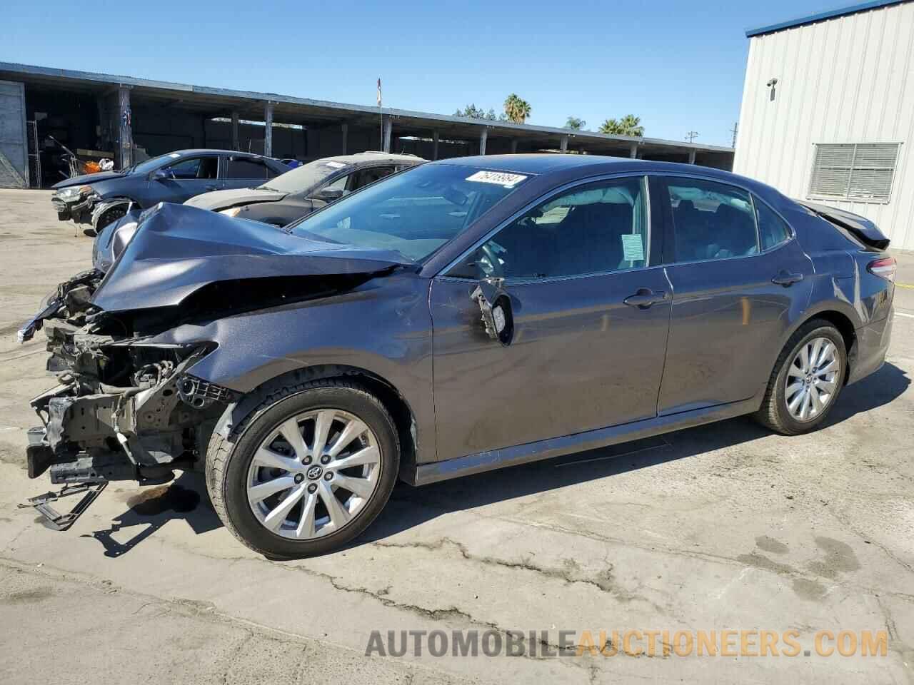 4T1B11HK9KU777074 TOYOTA CAMRY 2019