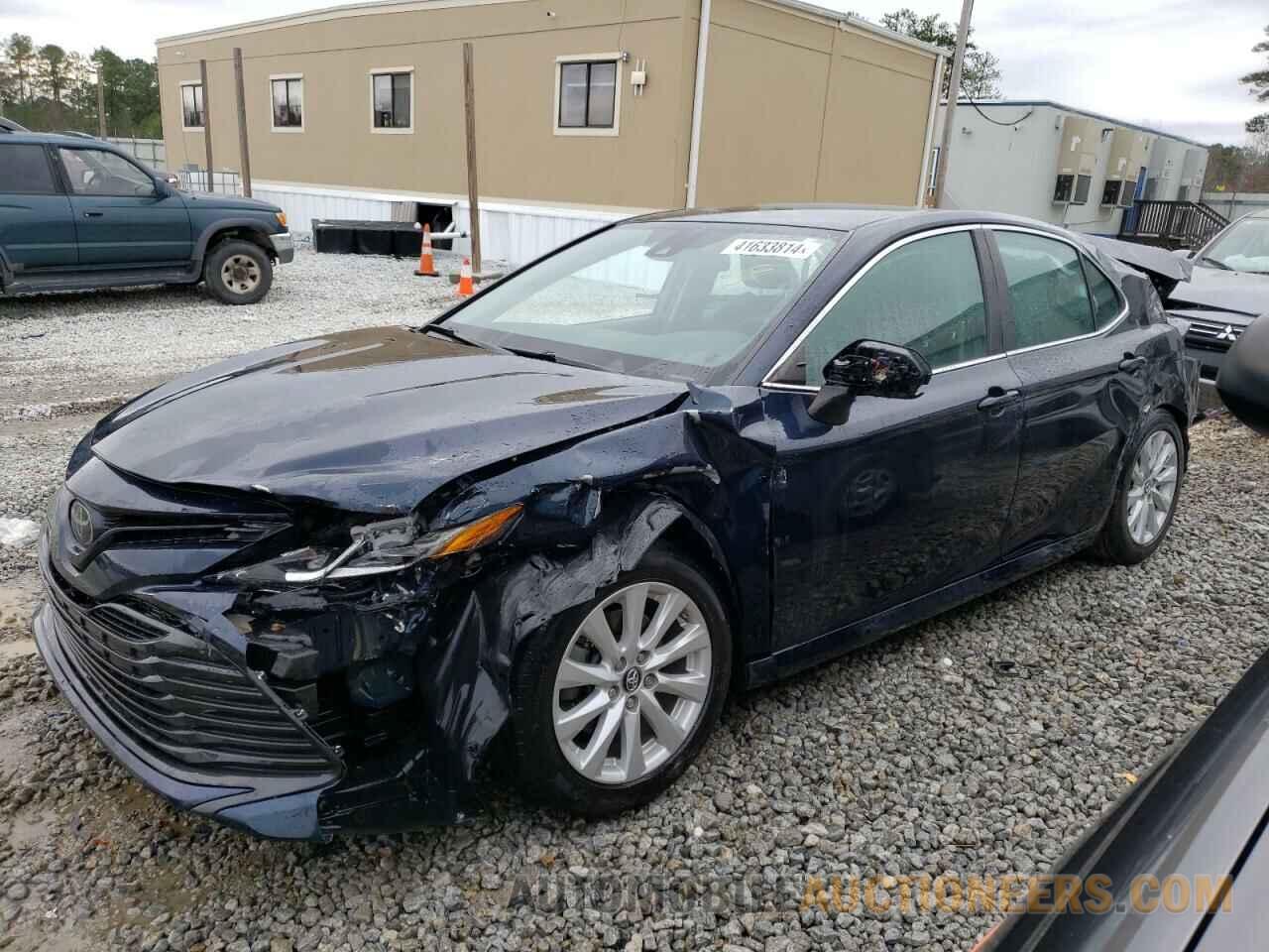 4T1B11HK9KU777544 TOYOTA CAMRY 2019