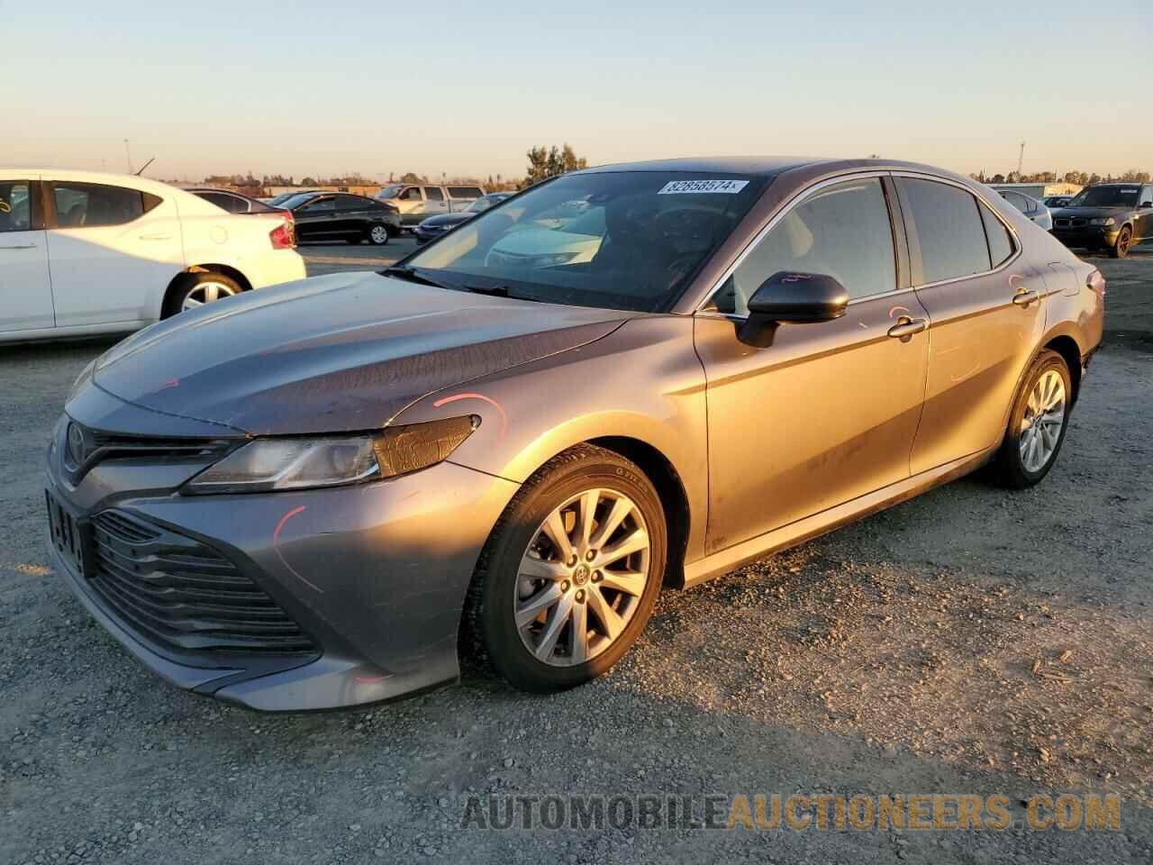 4T1B11HK9KU779200 TOYOTA CAMRY 2019