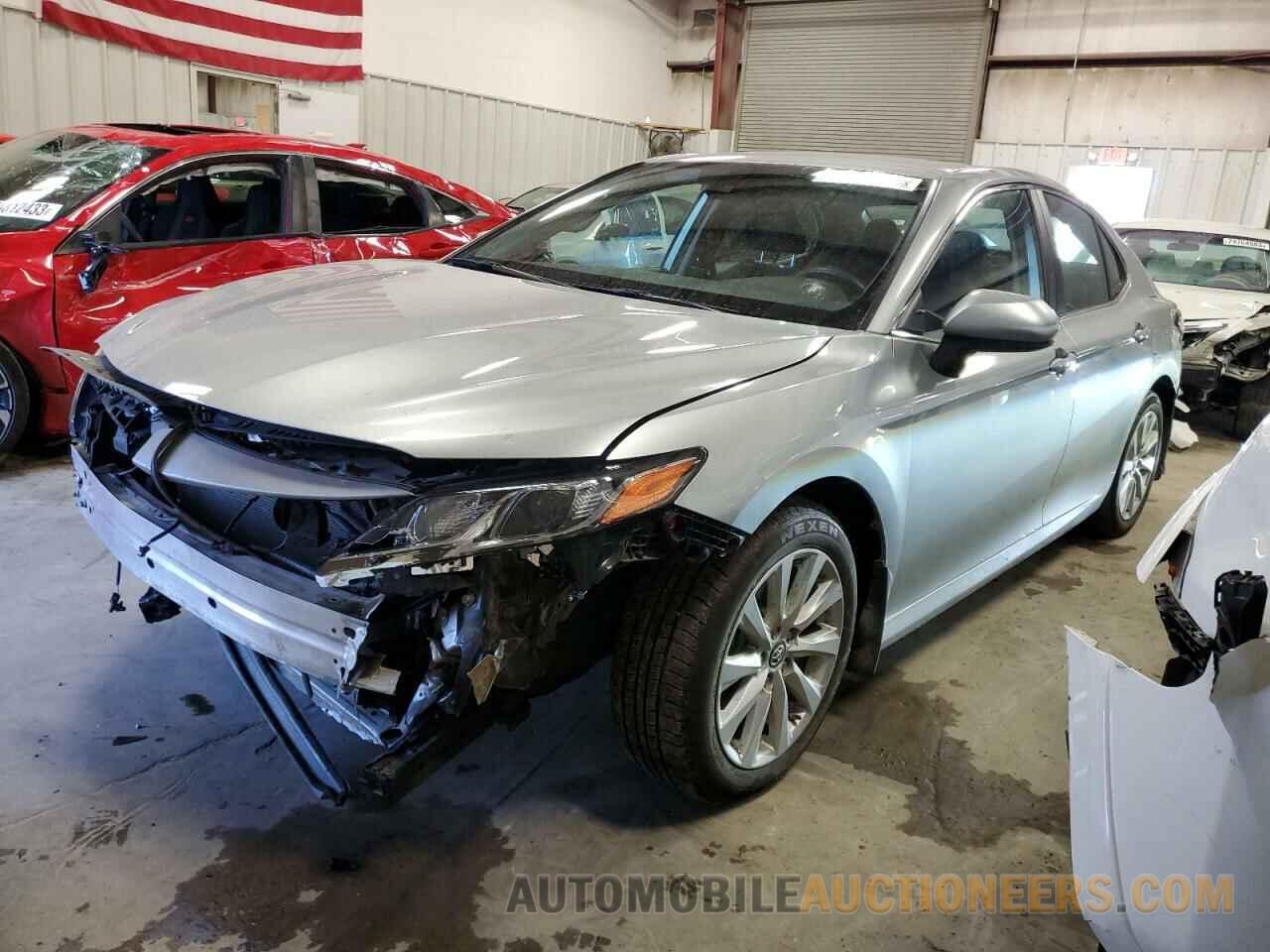 4T1B11HK9KU780220 TOYOTA CAMRY 2019