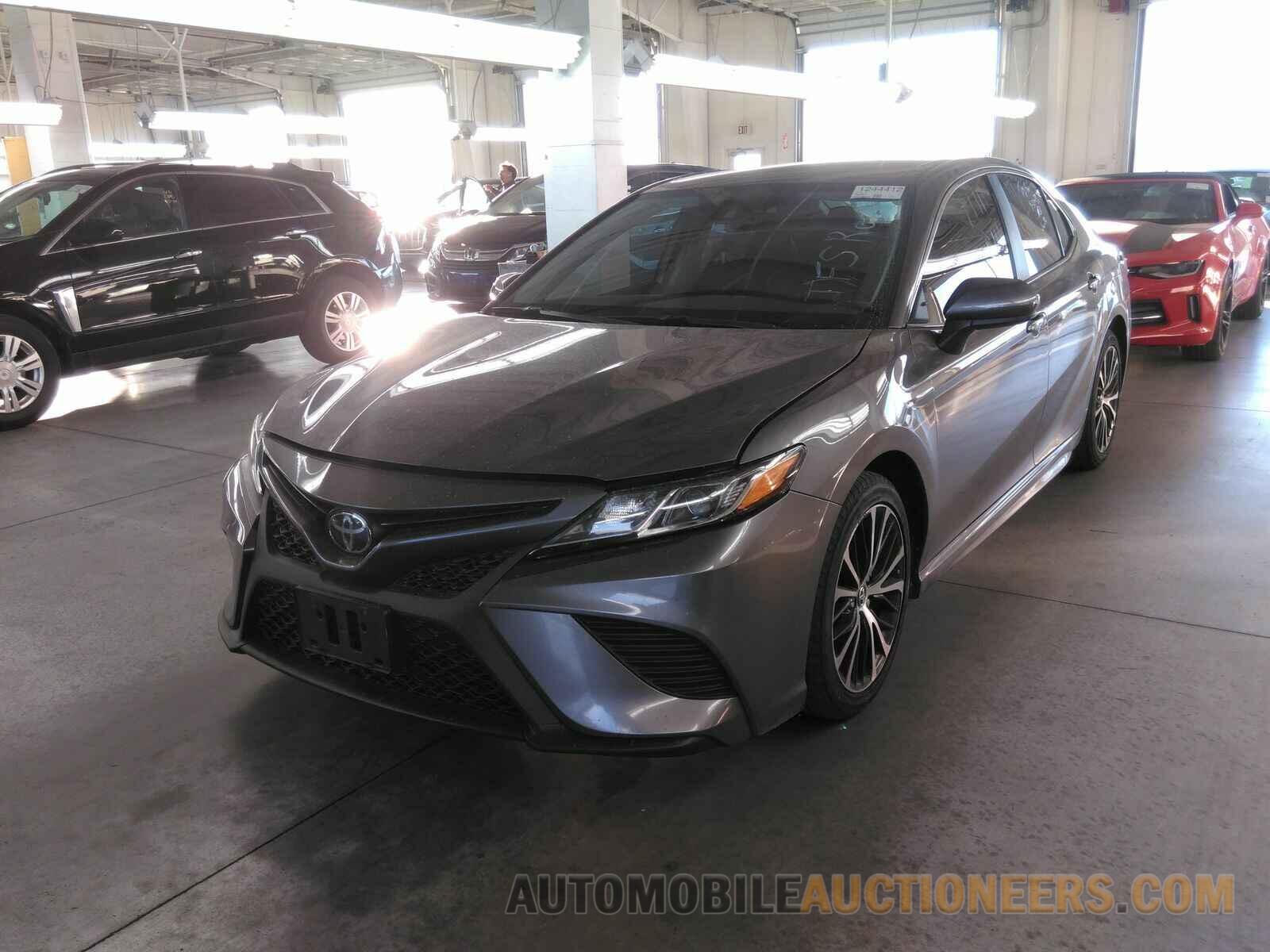 4T1B11HK9KU780606 Toyota Camry 2019