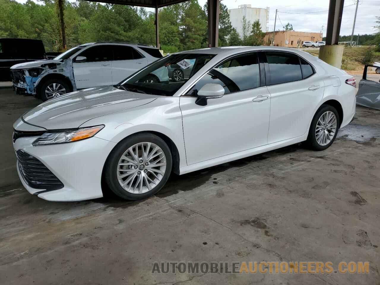 4T1B11HK9KU783232 TOYOTA CAMRY 2019