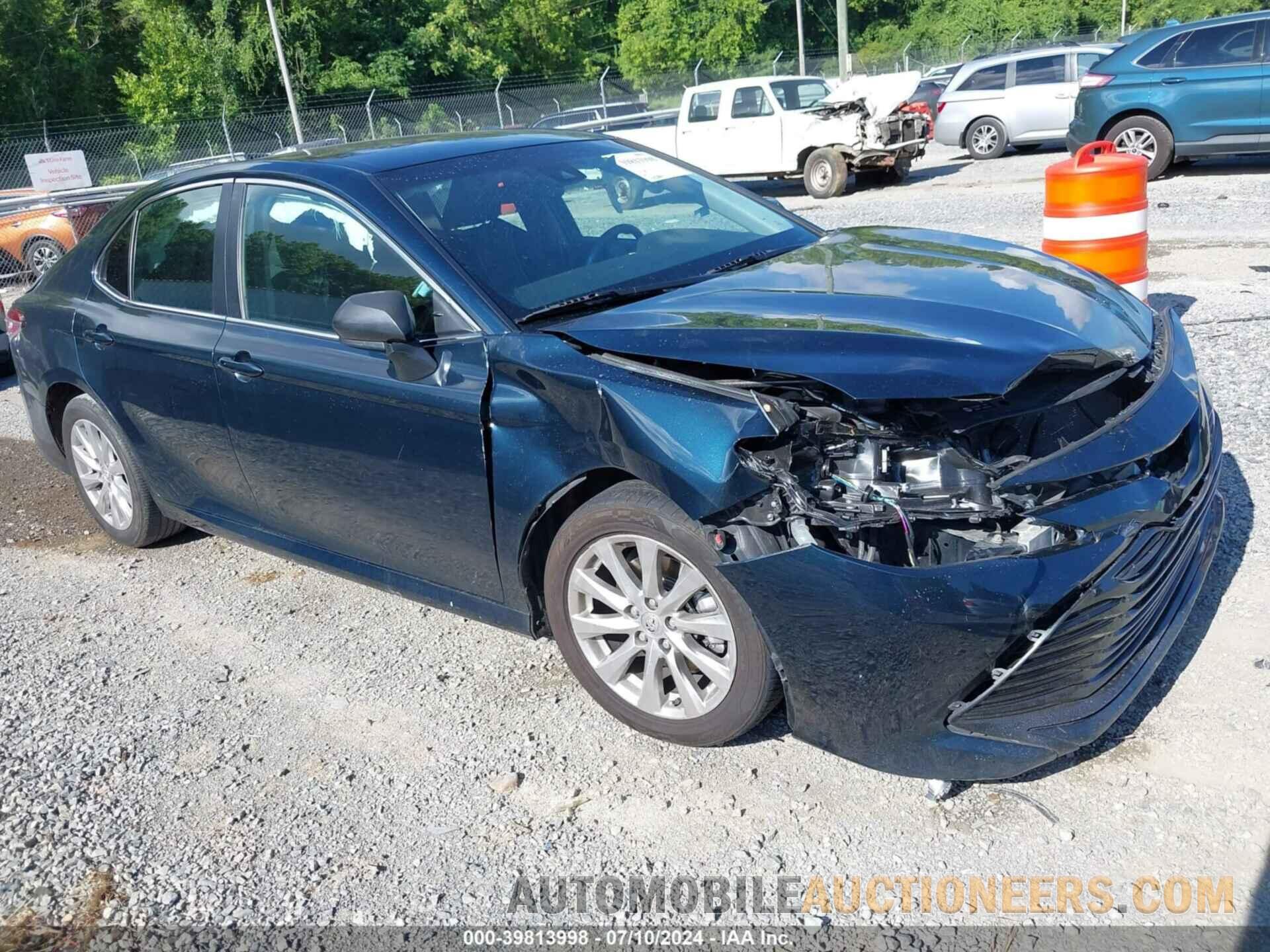 4T1B11HK9KU789306 TOYOTA CAMRY 2019