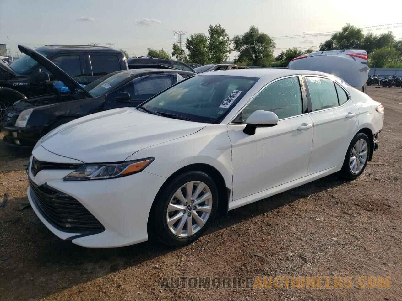 4T1B11HK9KU794229 TOYOTA CAMRY 2019